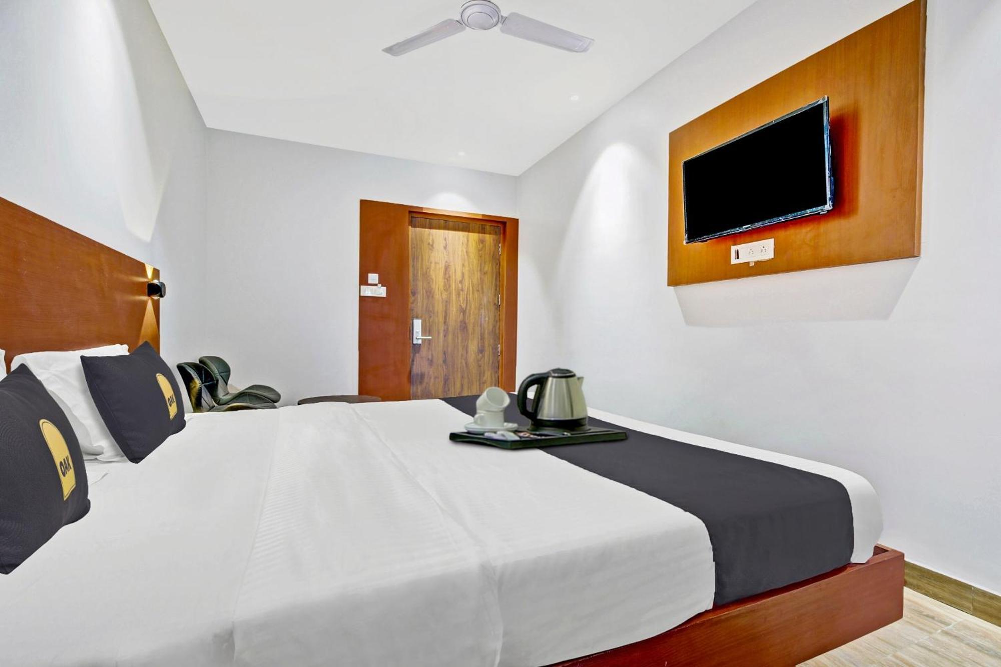 O-cean Near Delhi Airport 4*