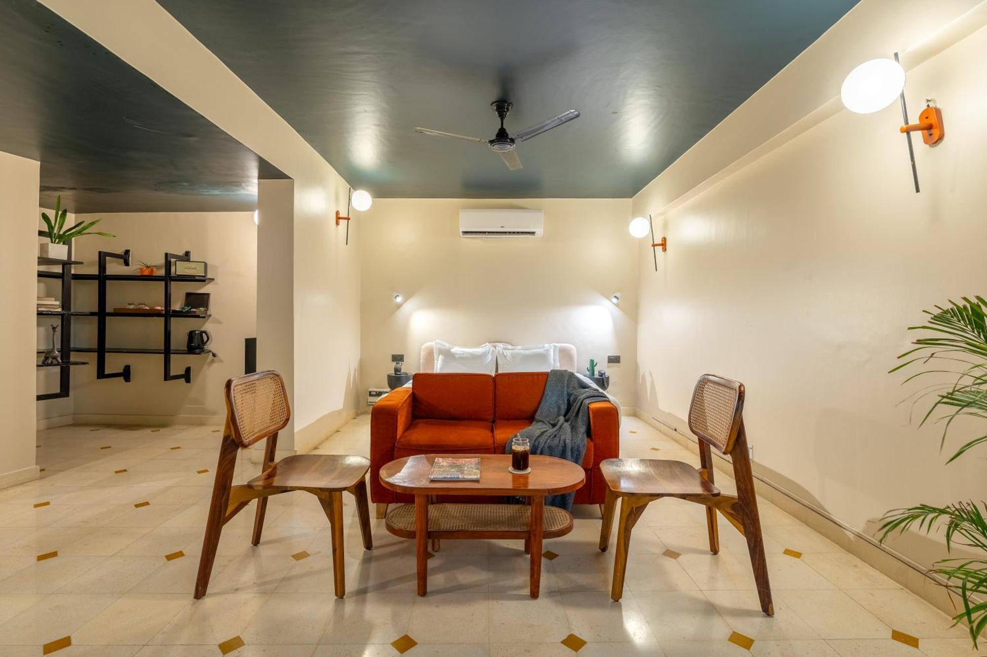 Minimalist One Hauz Khas Village Hotel