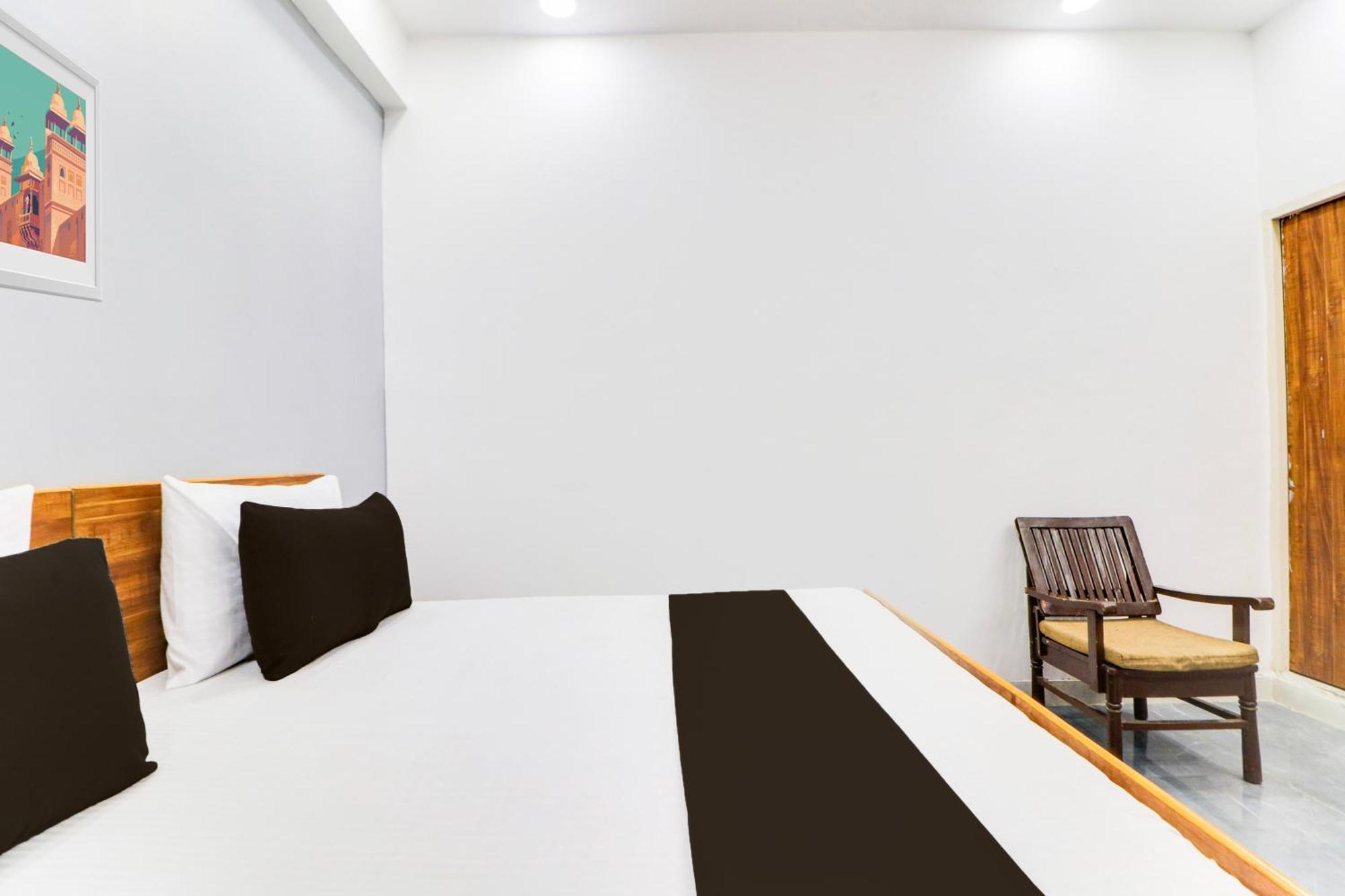 O Rg 4* New Delhi