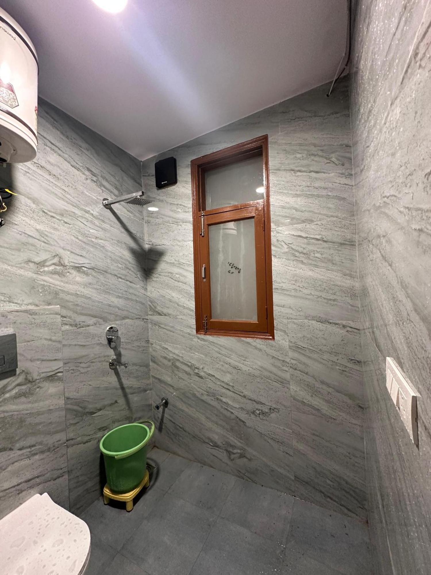 The Raveesh E20 2bhk