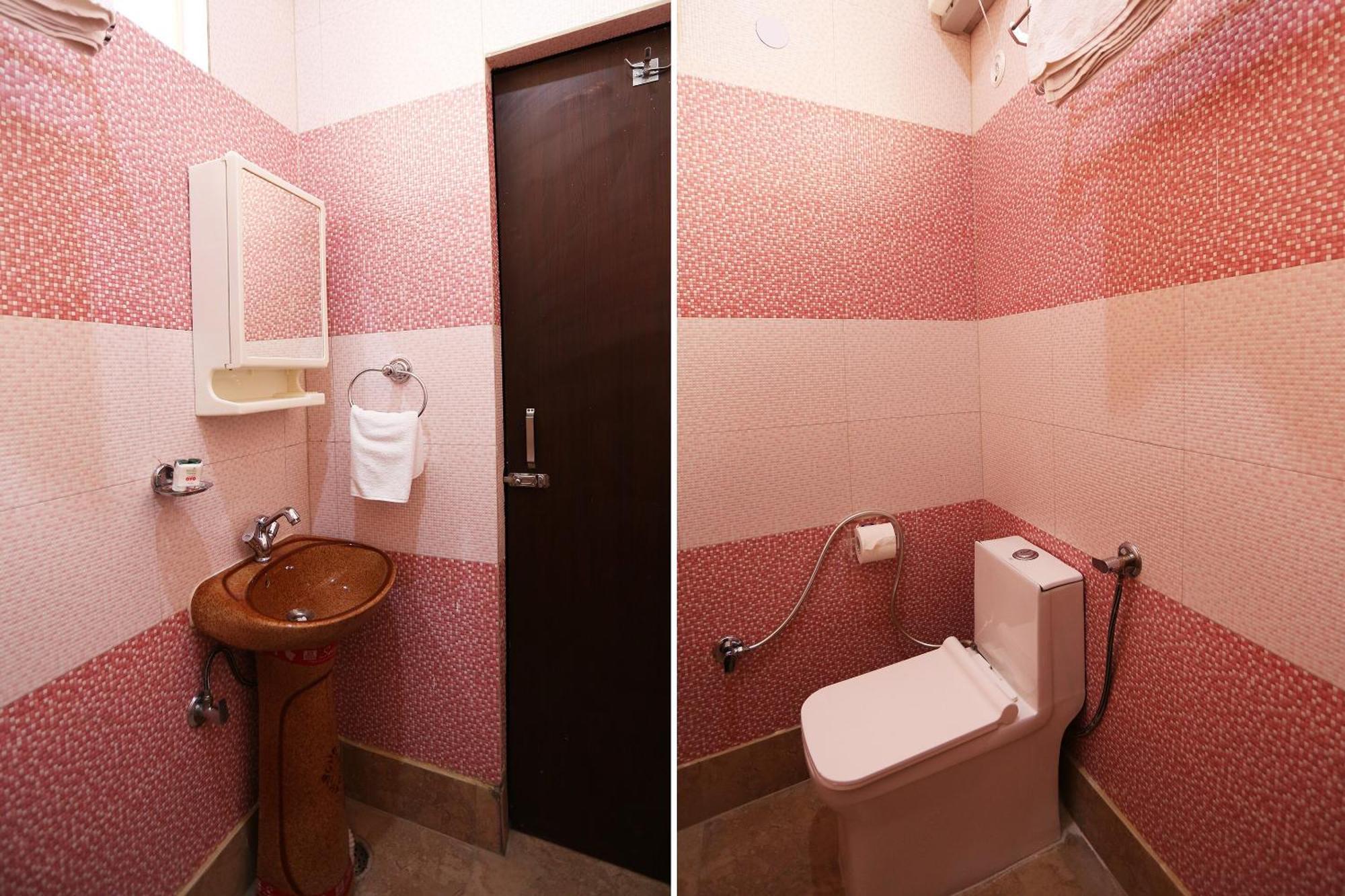 Hotel O Pleasant 3*