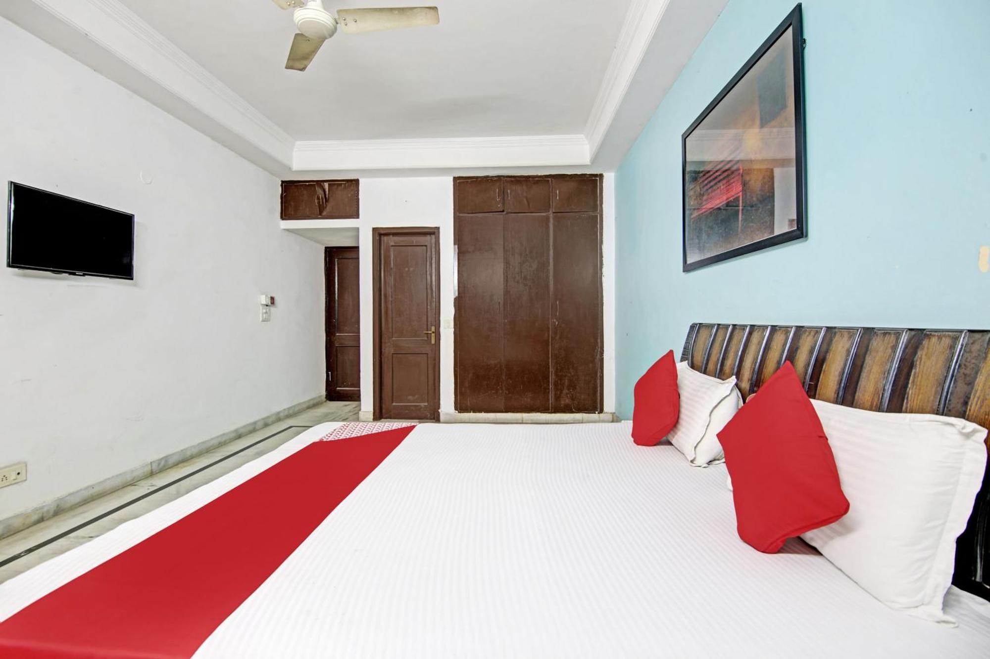 Hotel O Spacious
