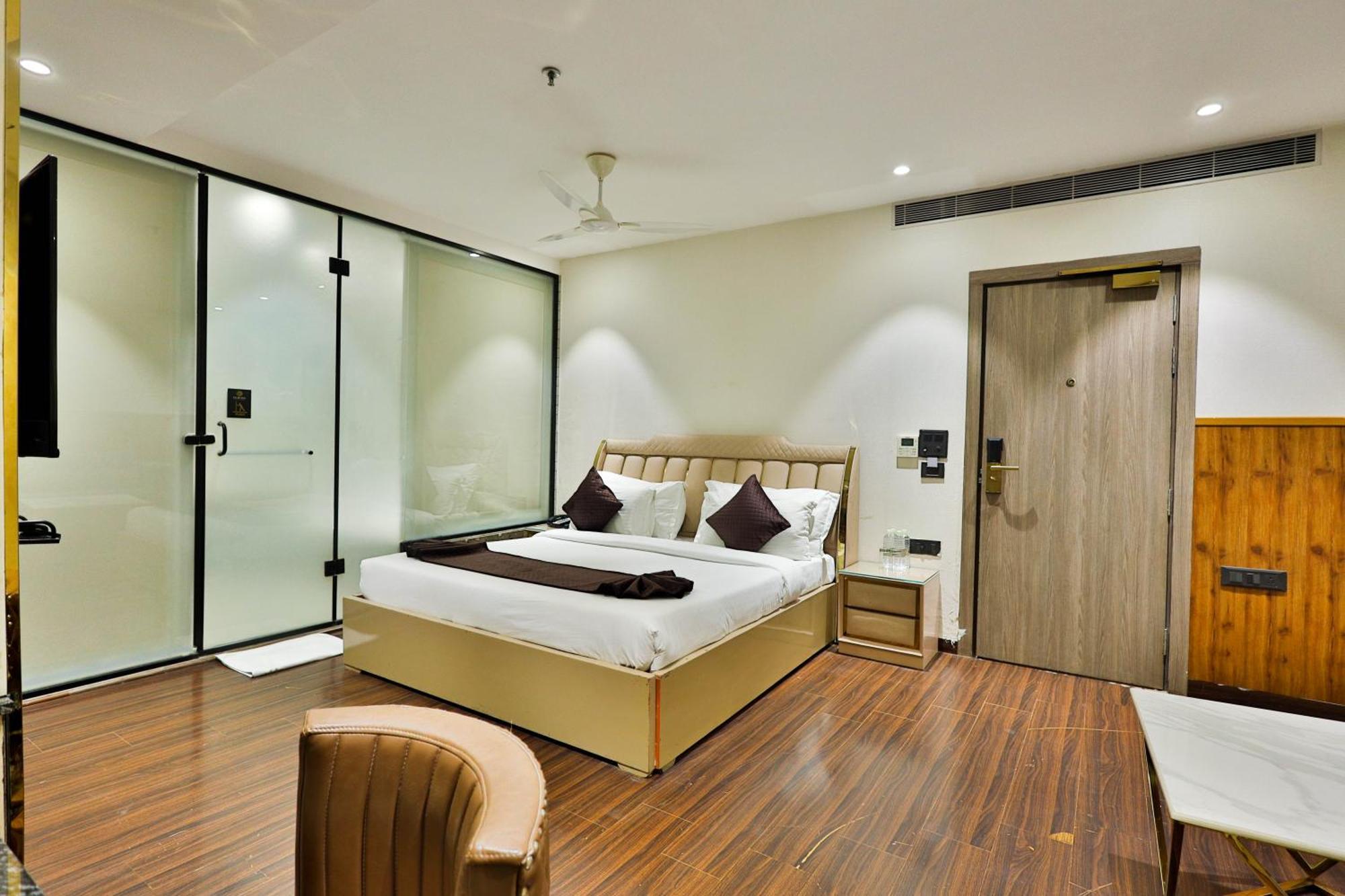 Clay Hotels, Paschim Vihar Hotel Delhi (National Capital Territory of India)