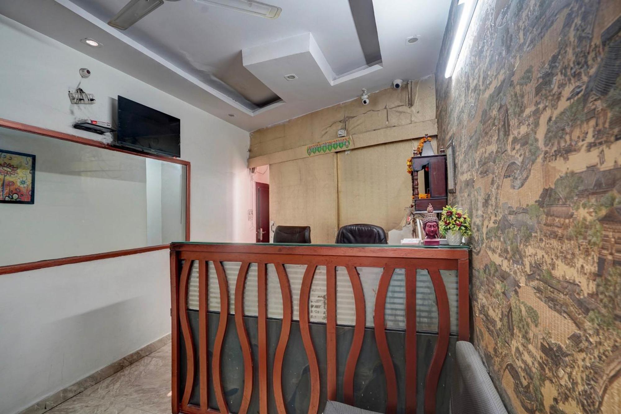 O 82304 Travel 3* New Delhi