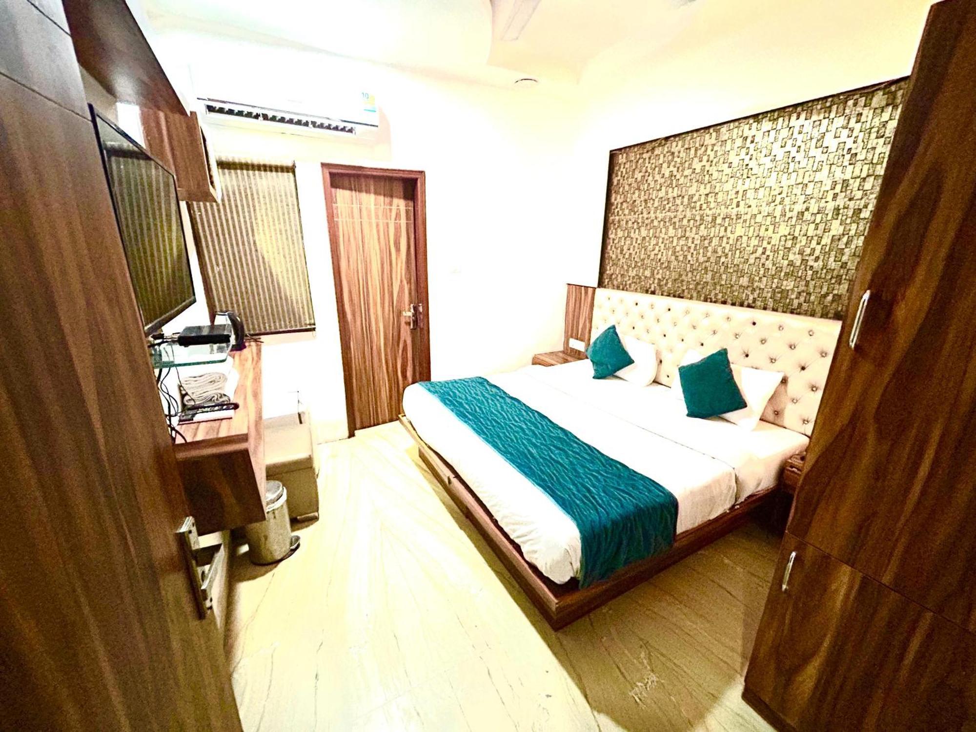The Tomar Hospitality Hotel 3*