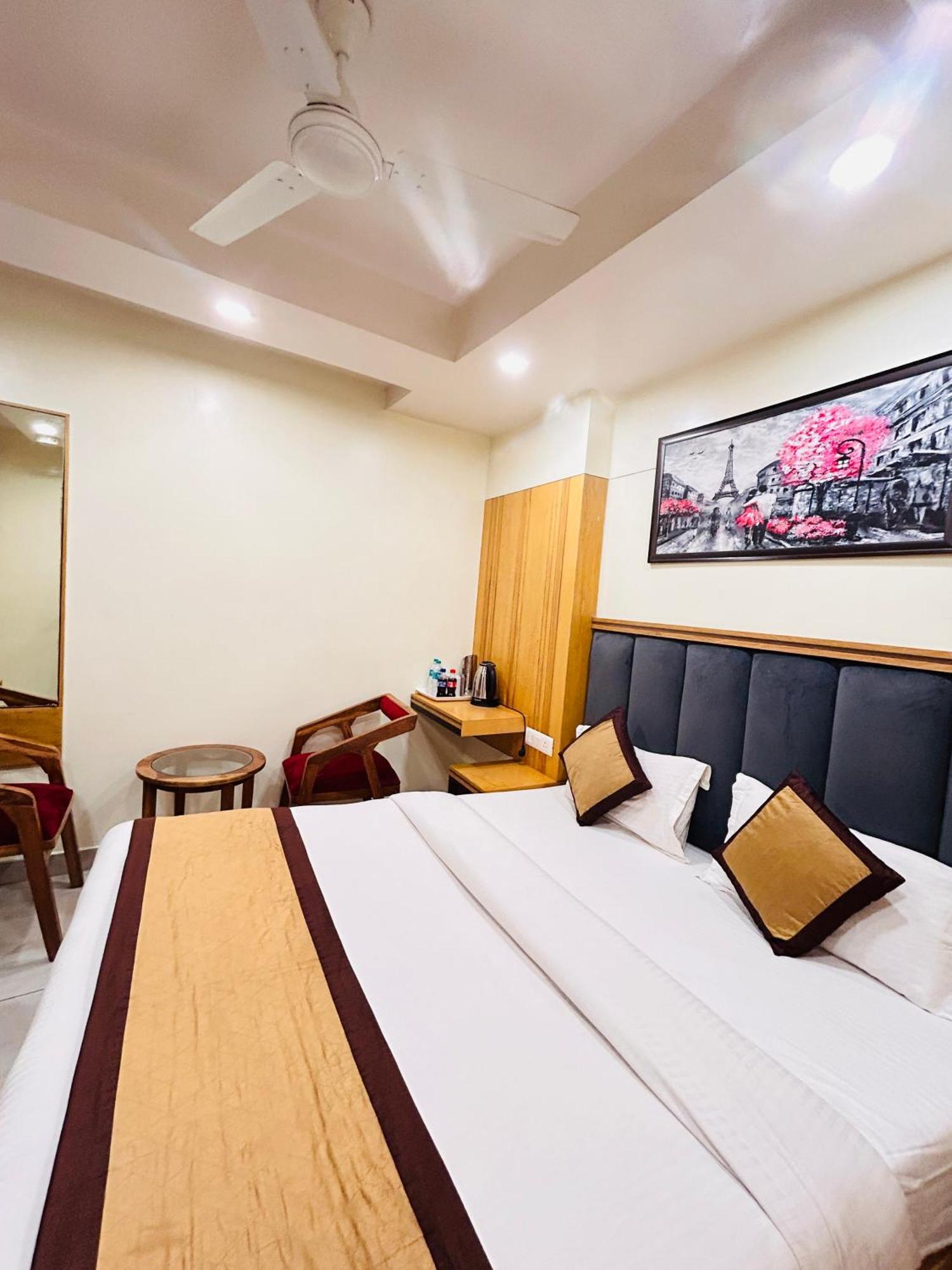 Aman Imperial Boutiqe Hotel 4*