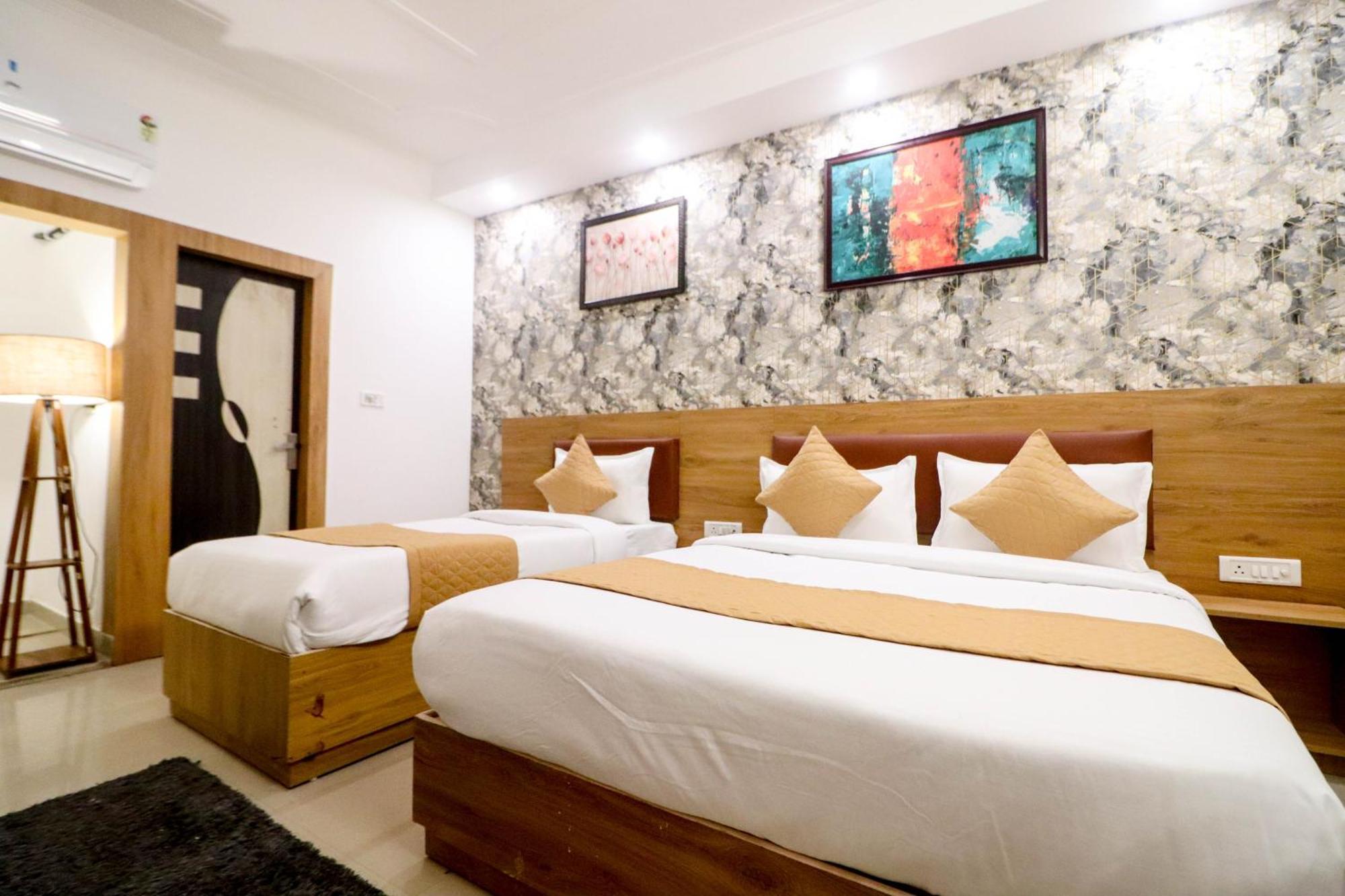 Hotel Delhi Airport New Delhi