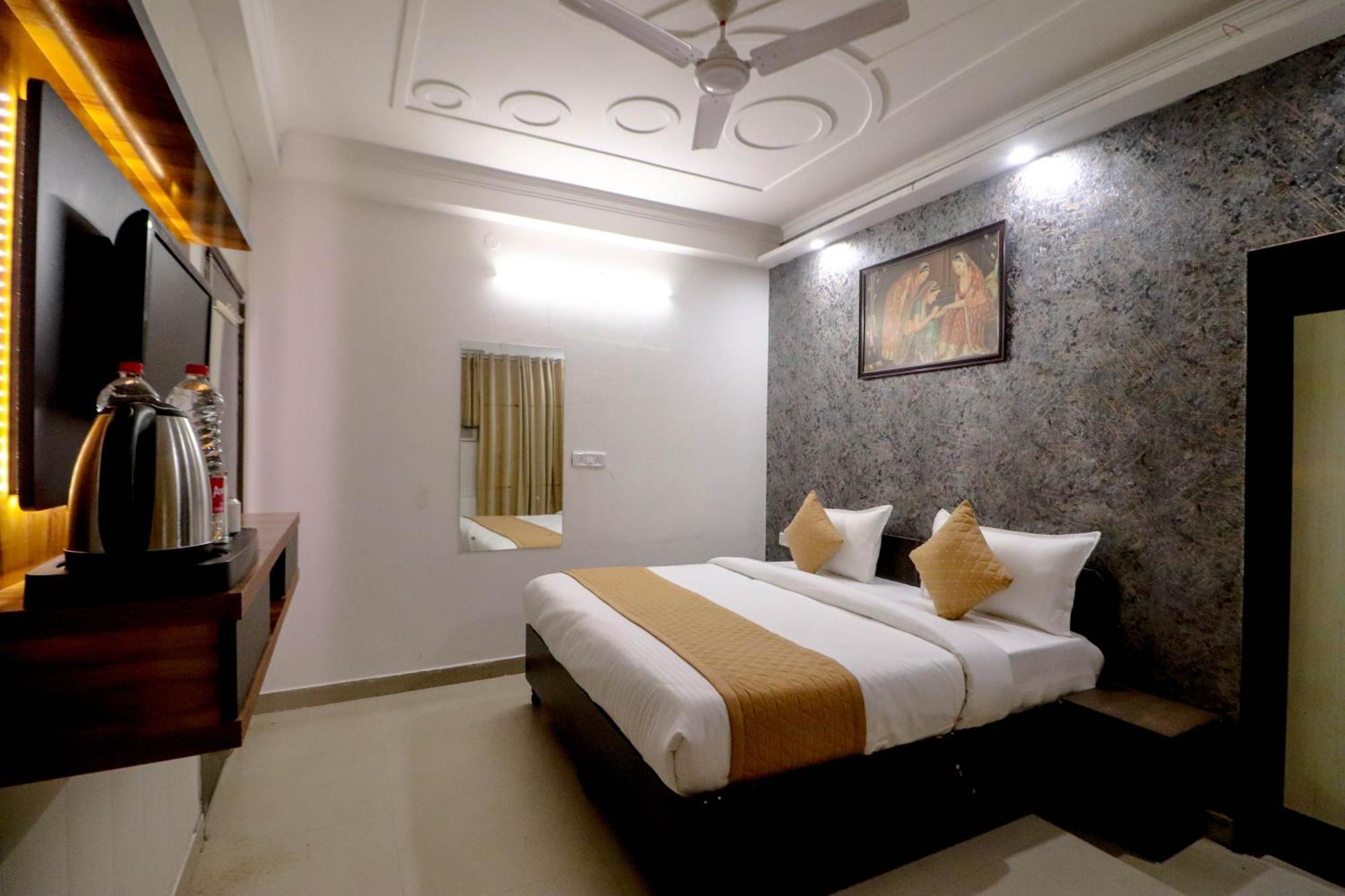 Delhi Airport Hotel