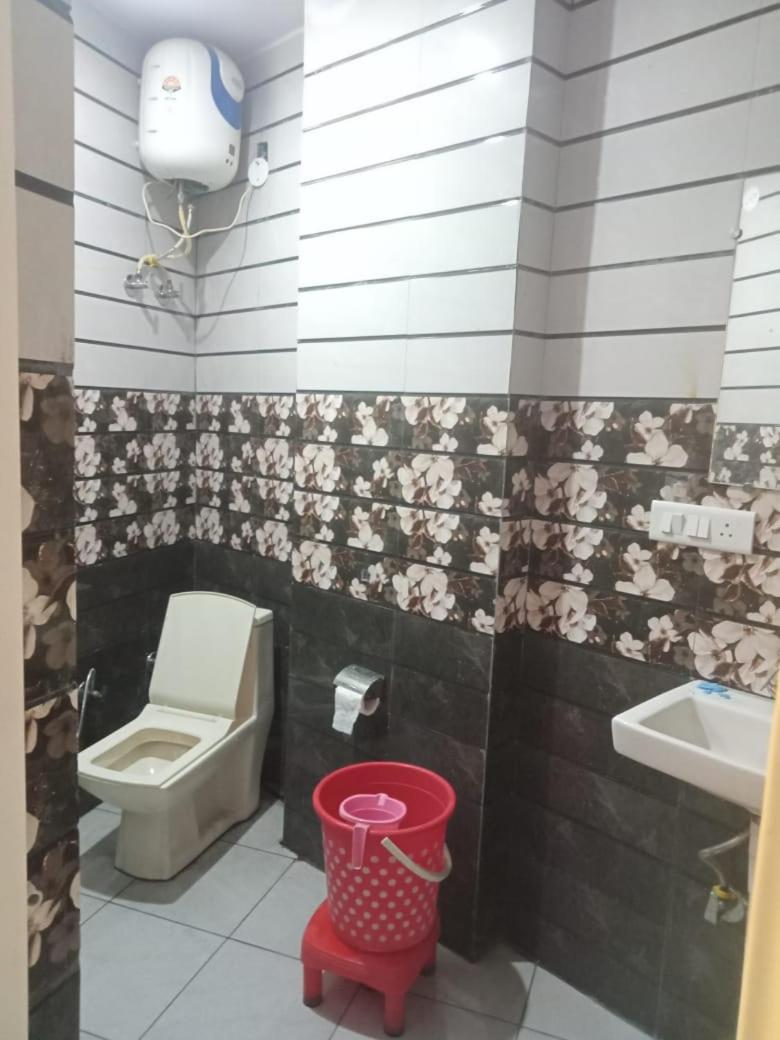 Bharat Vandana Hotel 3*
