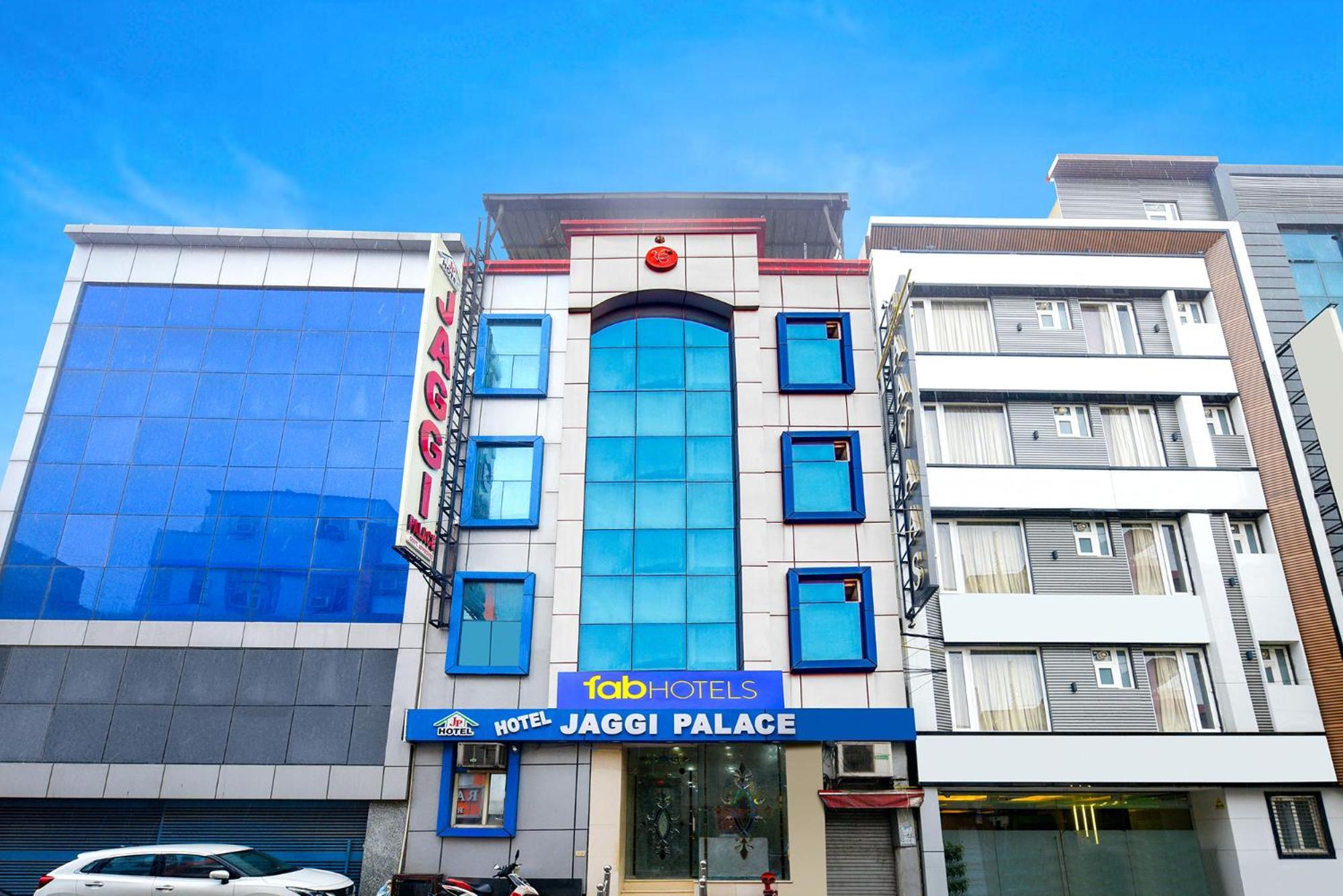 Fabhotel Jaggi Palace Karol Bagh 3* Delhi (National Capital Territory of India)