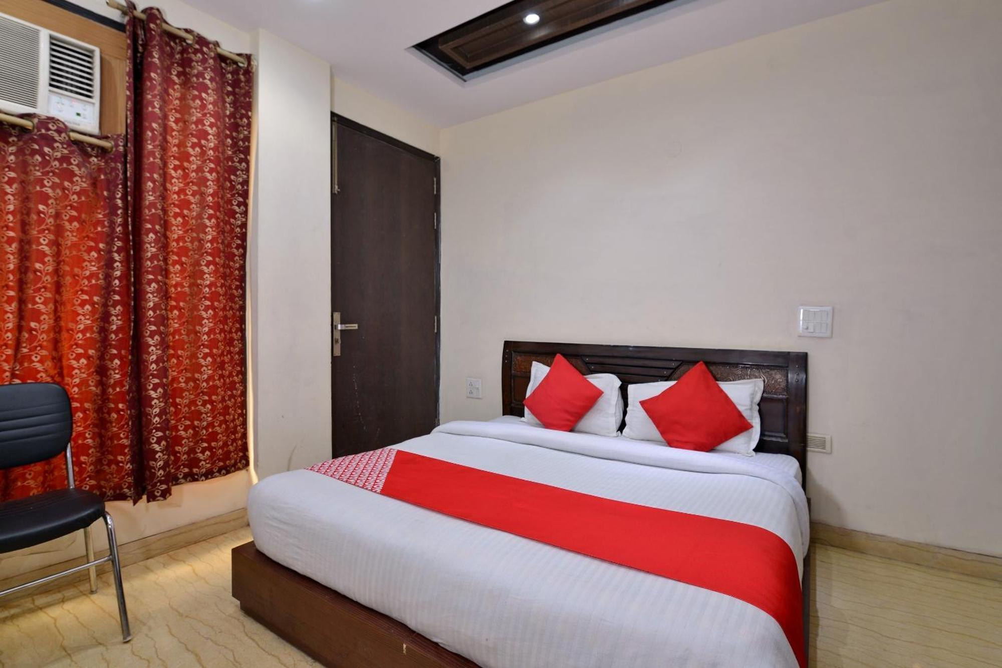 Hotel Collection O Lotus 3*