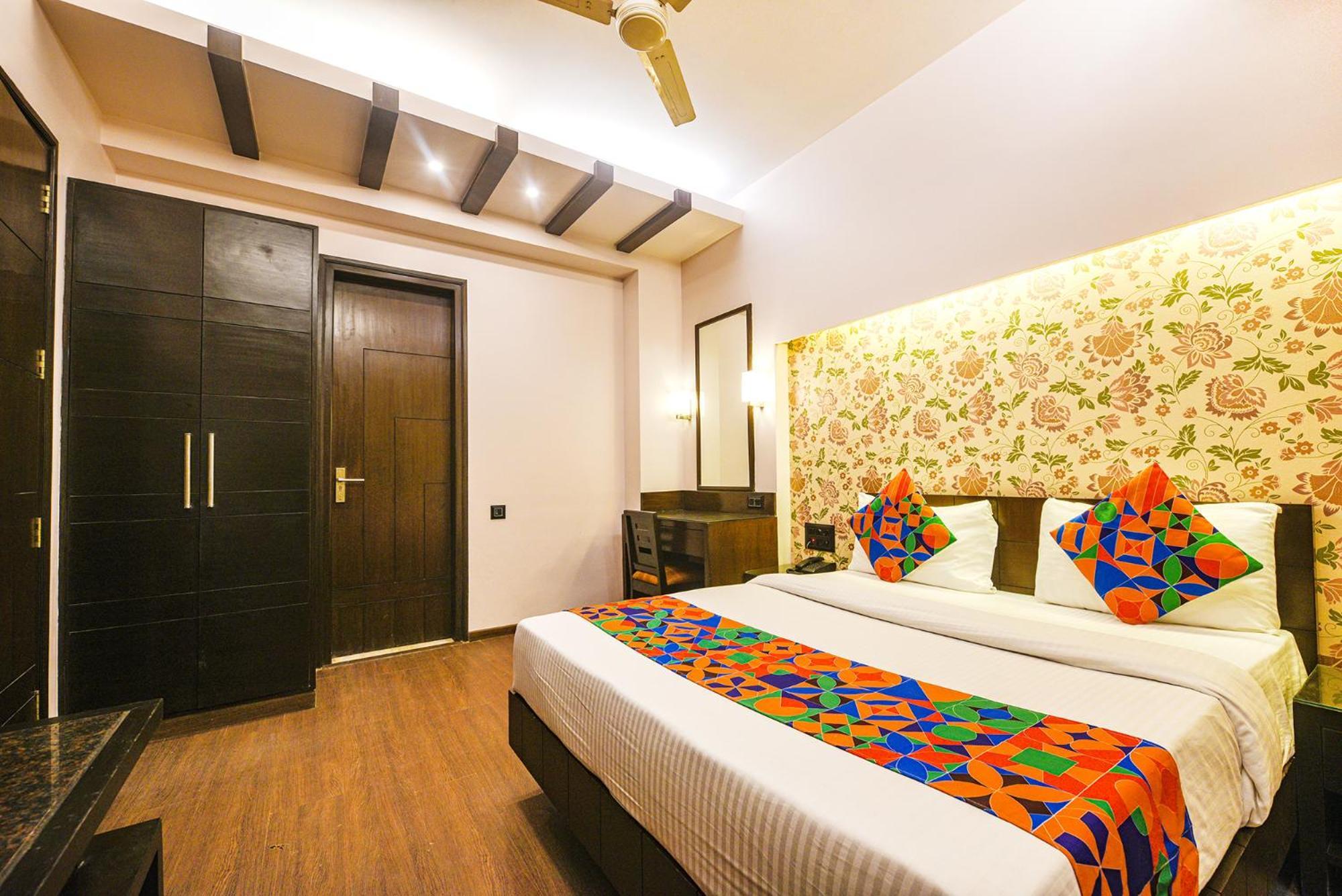 Fabhotel Aashraye Hotel