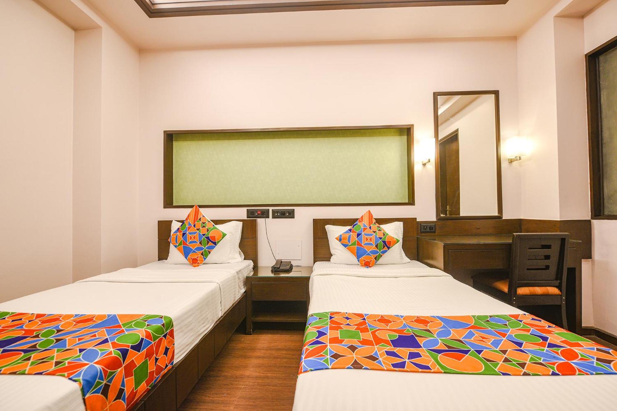Fabhotel Aashraye Hotel New Delhi