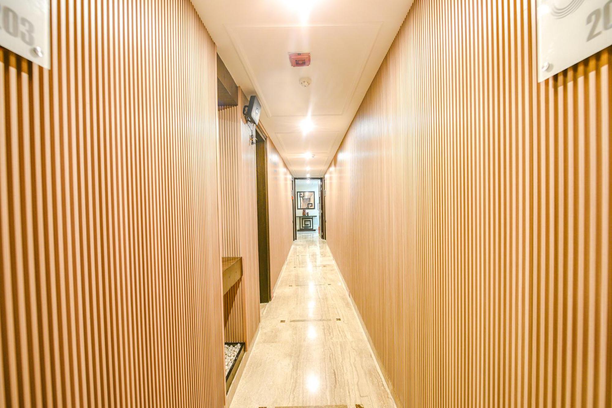 Fabhotel Aashraye Hotel
