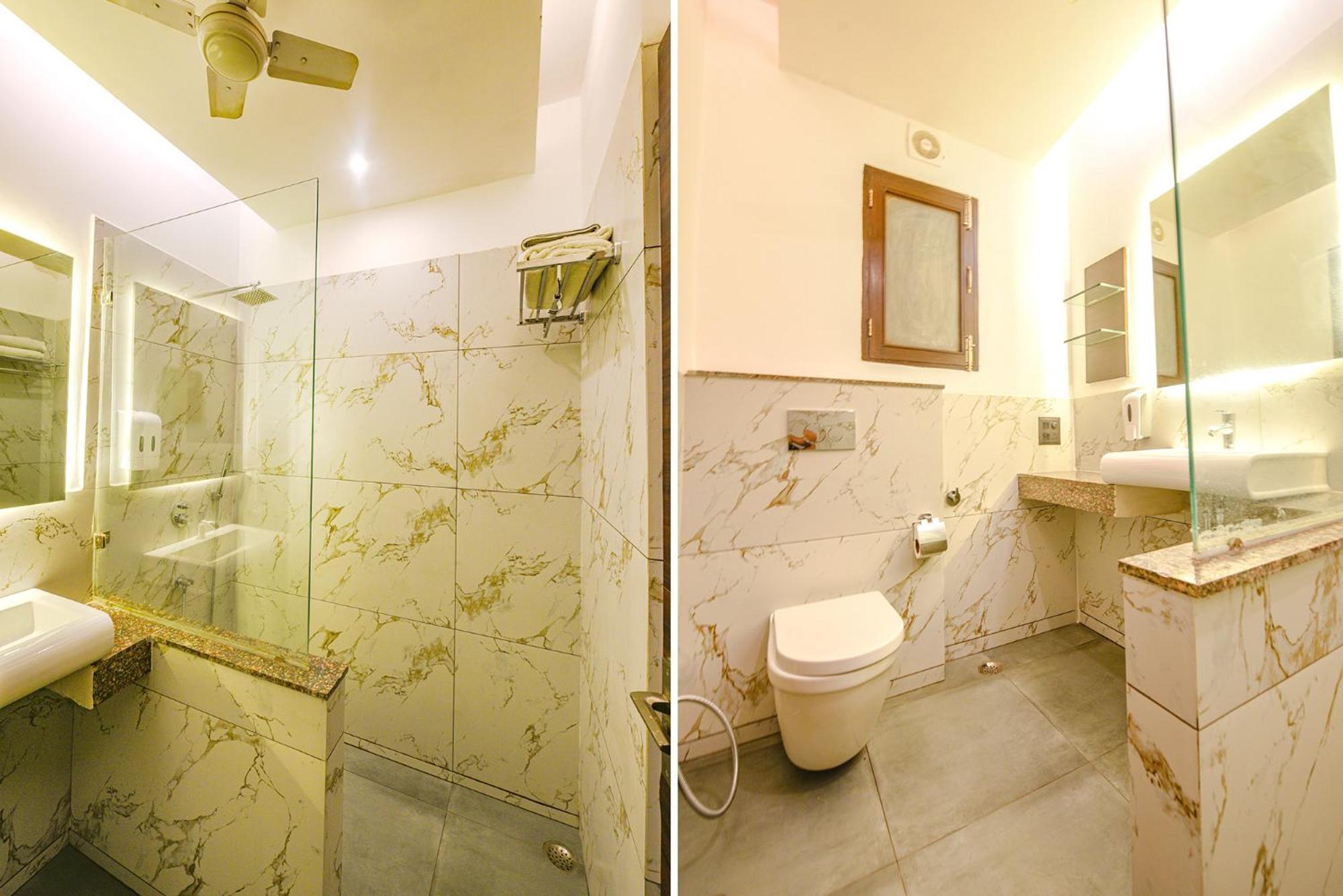 Hotel Fabhotel Aashraye