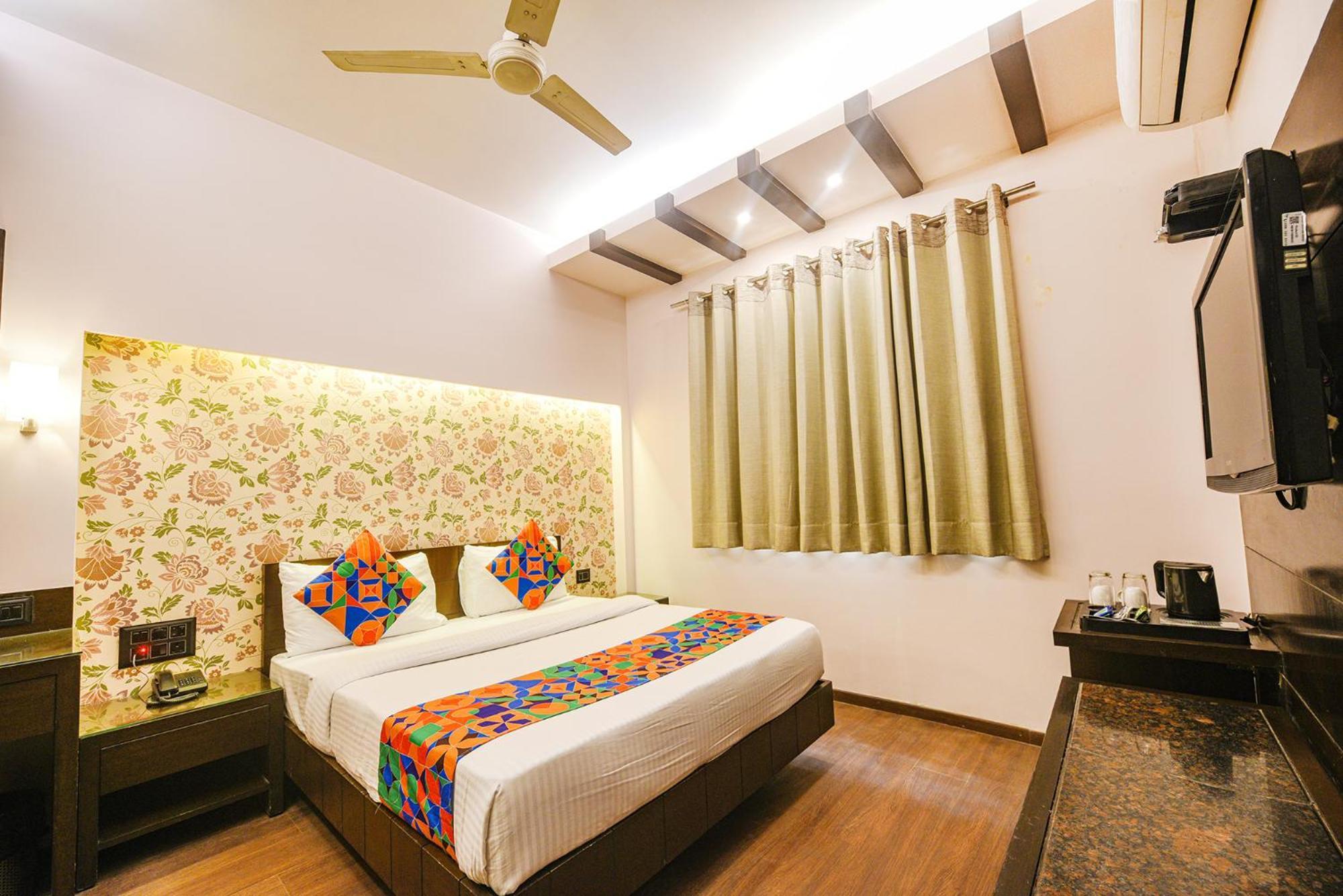 Fabhotel Aashraye Hotel New Delhi
