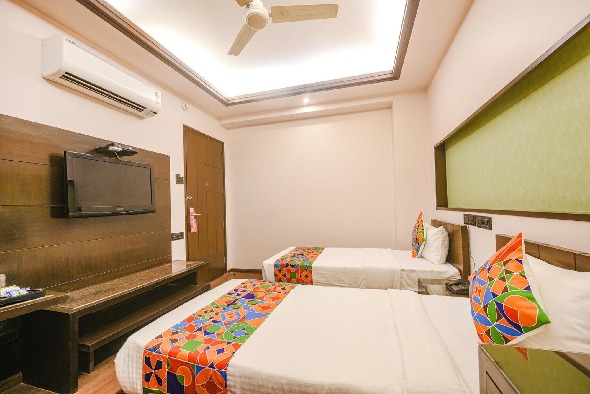 Fabhotel Aashraye New Delhi