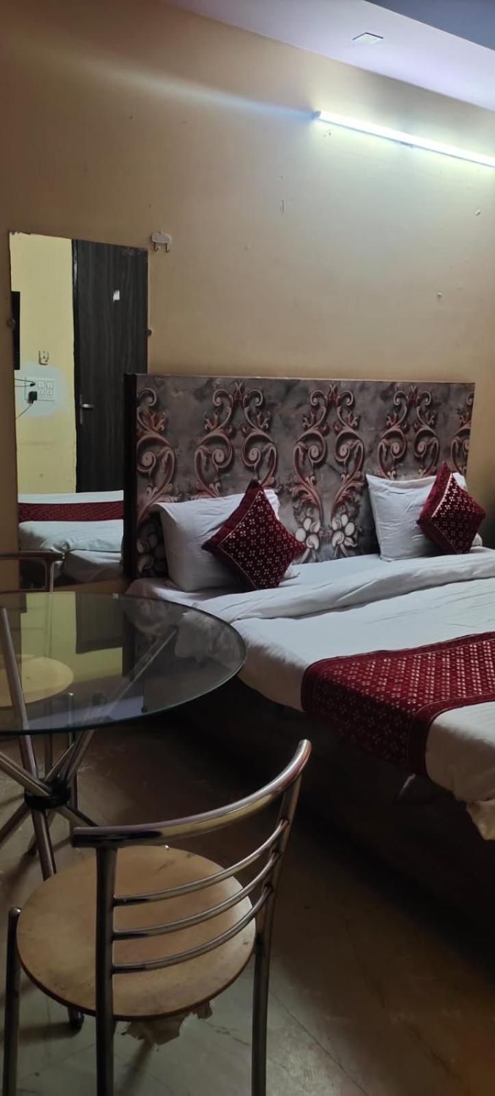Sss Group Hotel, Dwarka,