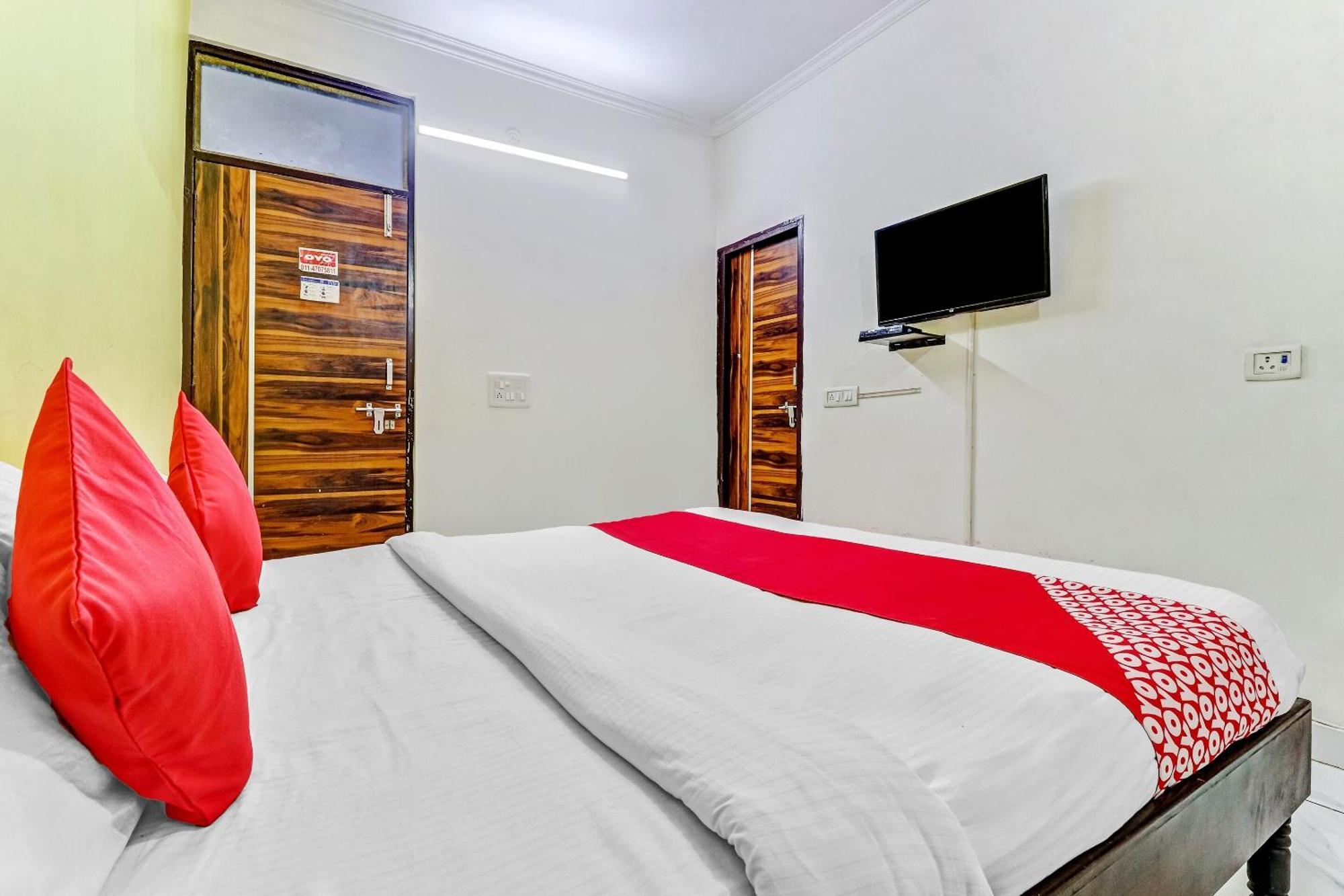 Hotel O Cozy 4*
