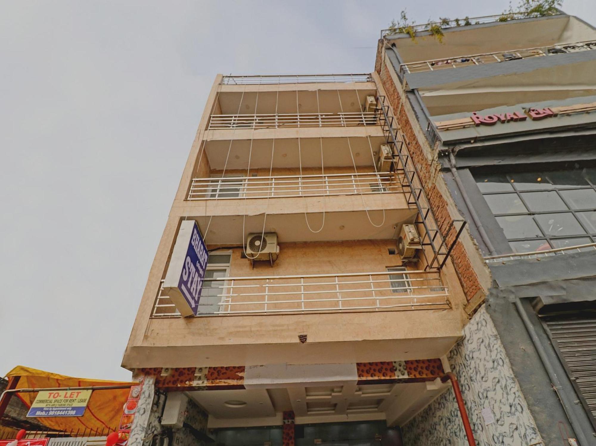 Hotel O Bharat Near Indira Gandhi International Airport New Delhi