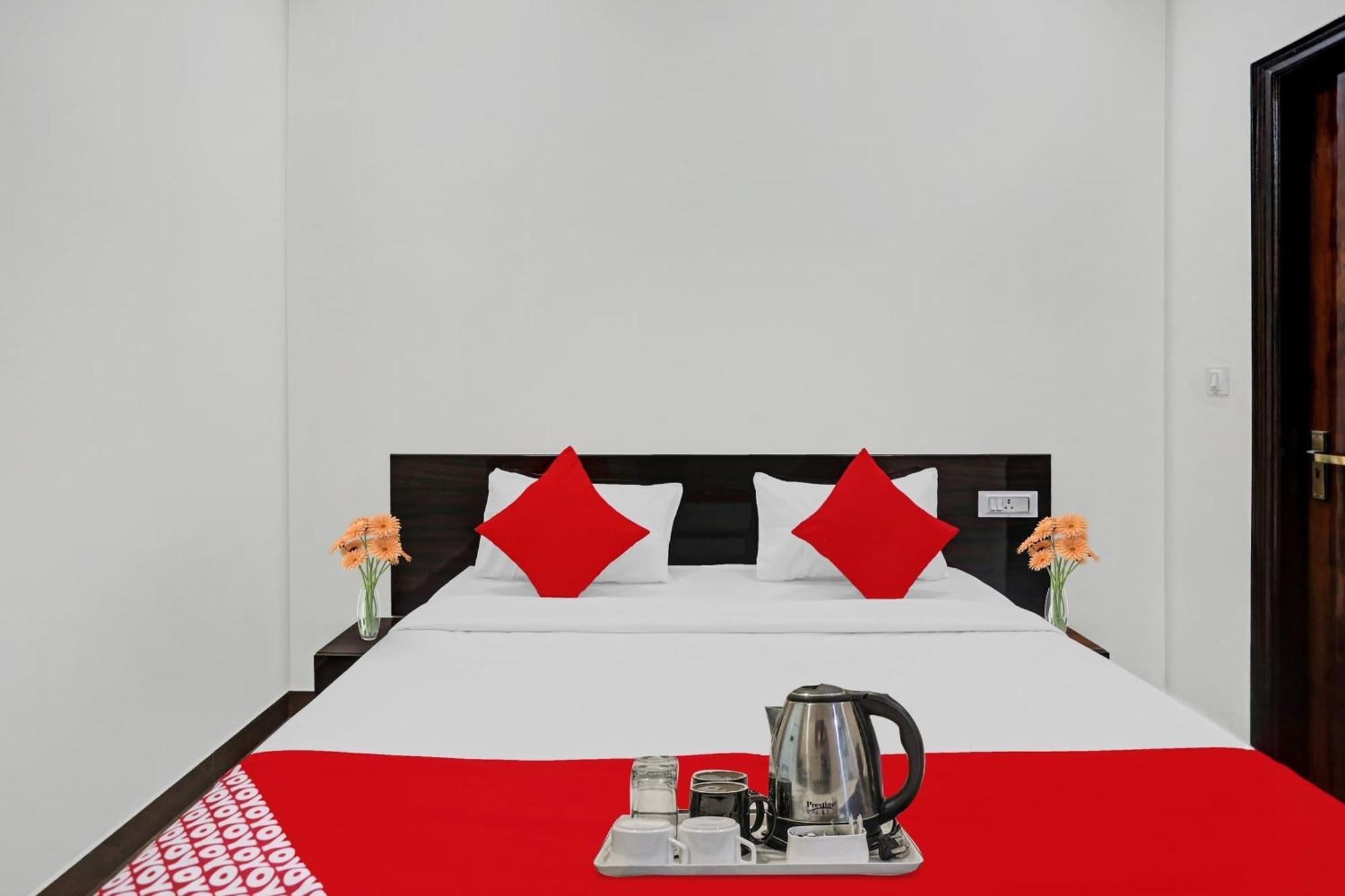 Hotel O Mayur 3*