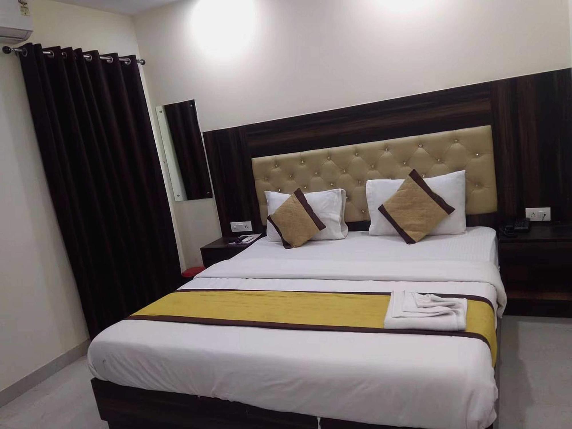 O King Plaza 3*