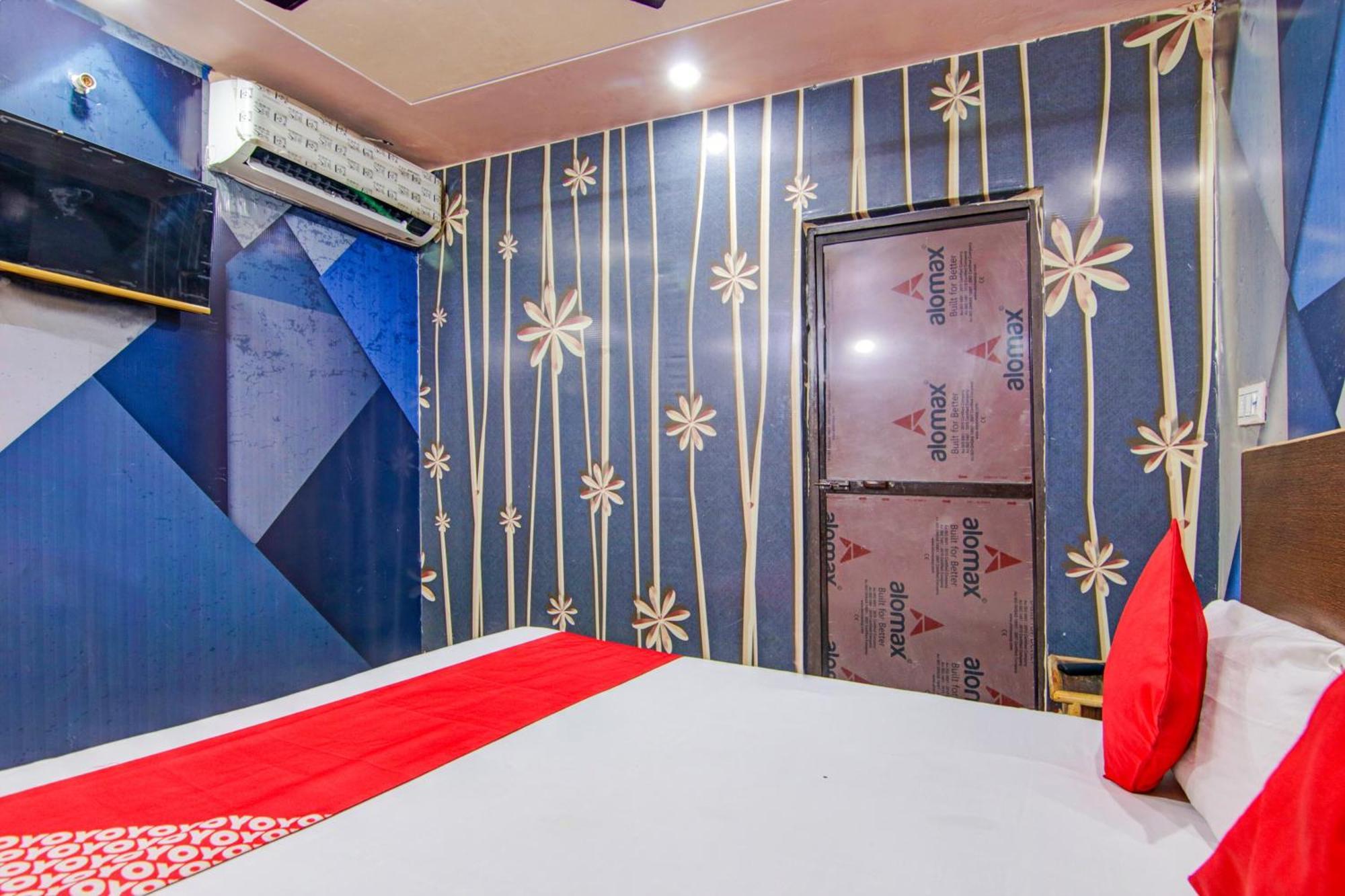 O Viraj Hotel