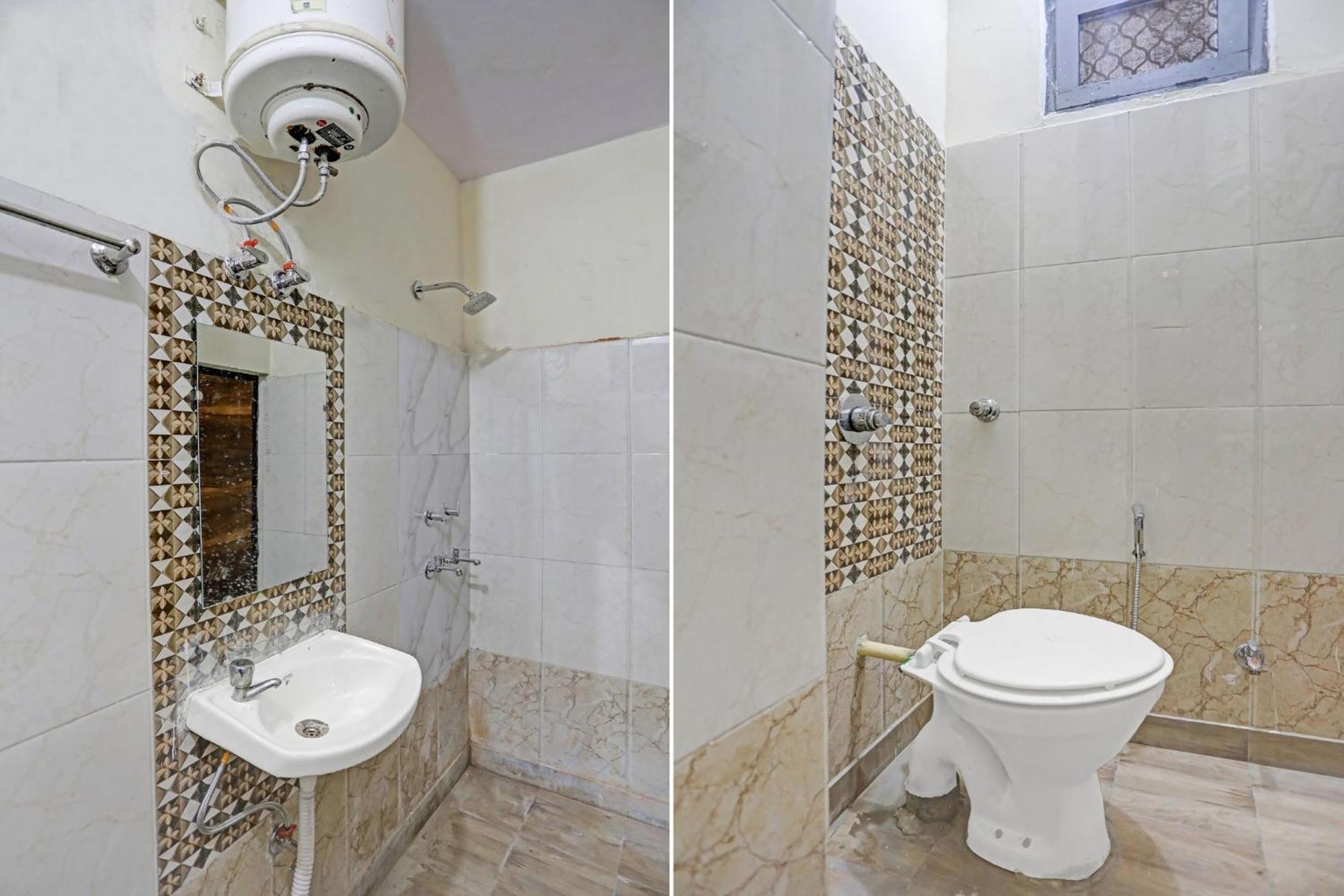 Collection O Comfort Lounge Hotel 3*