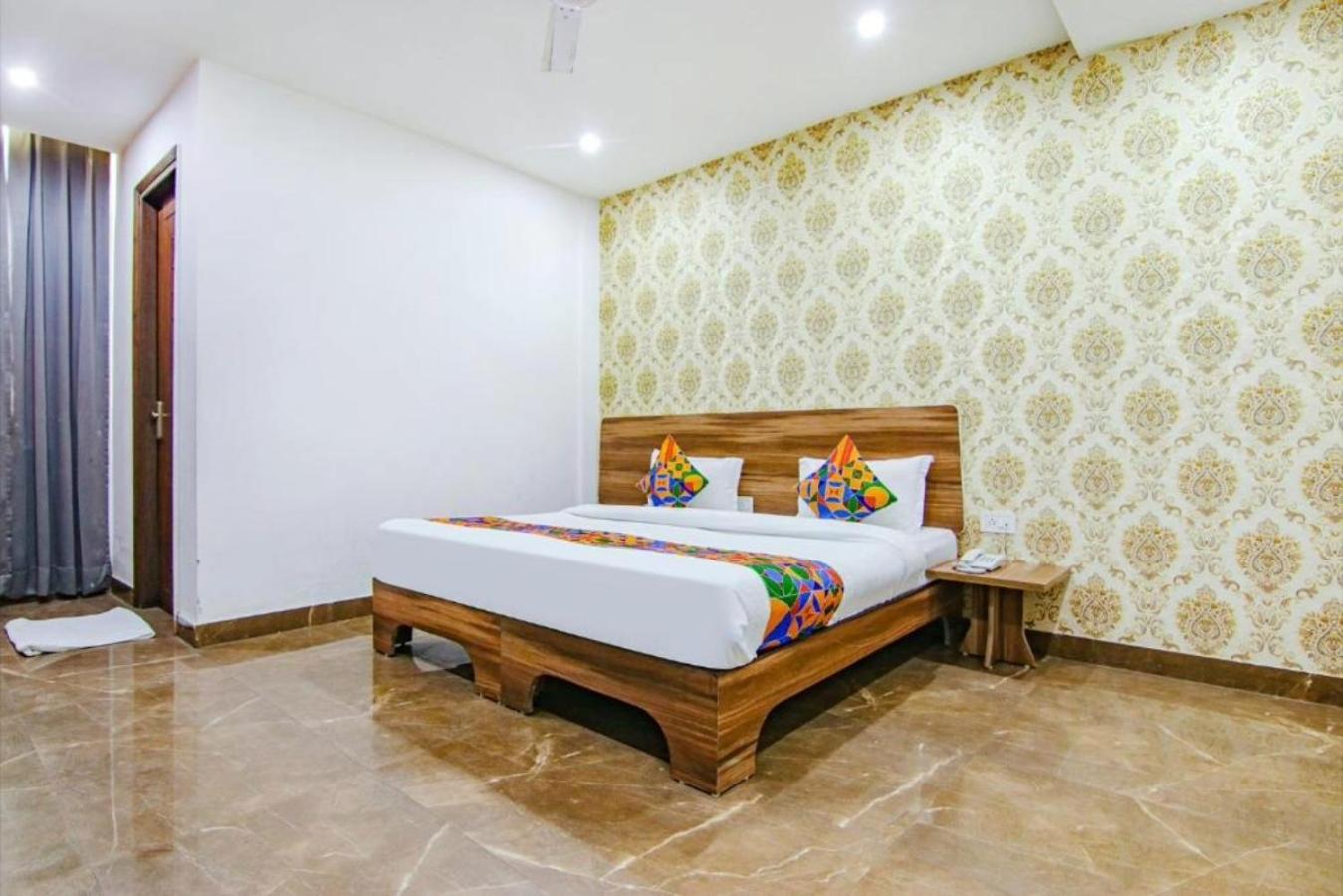 Divine Residency By Jmd Group Near Yashobhoomi & Delhi Igi Airport Hotel New Delhi