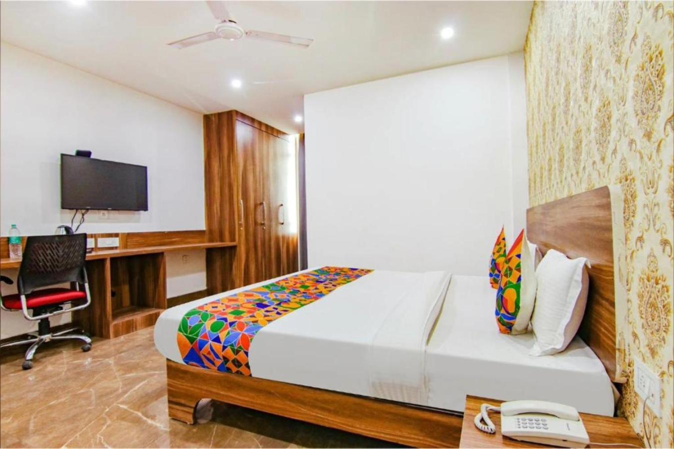 Divine Residency By Jmd Group Near Yashobhoomi & Delhi Igi Airport New Delhi