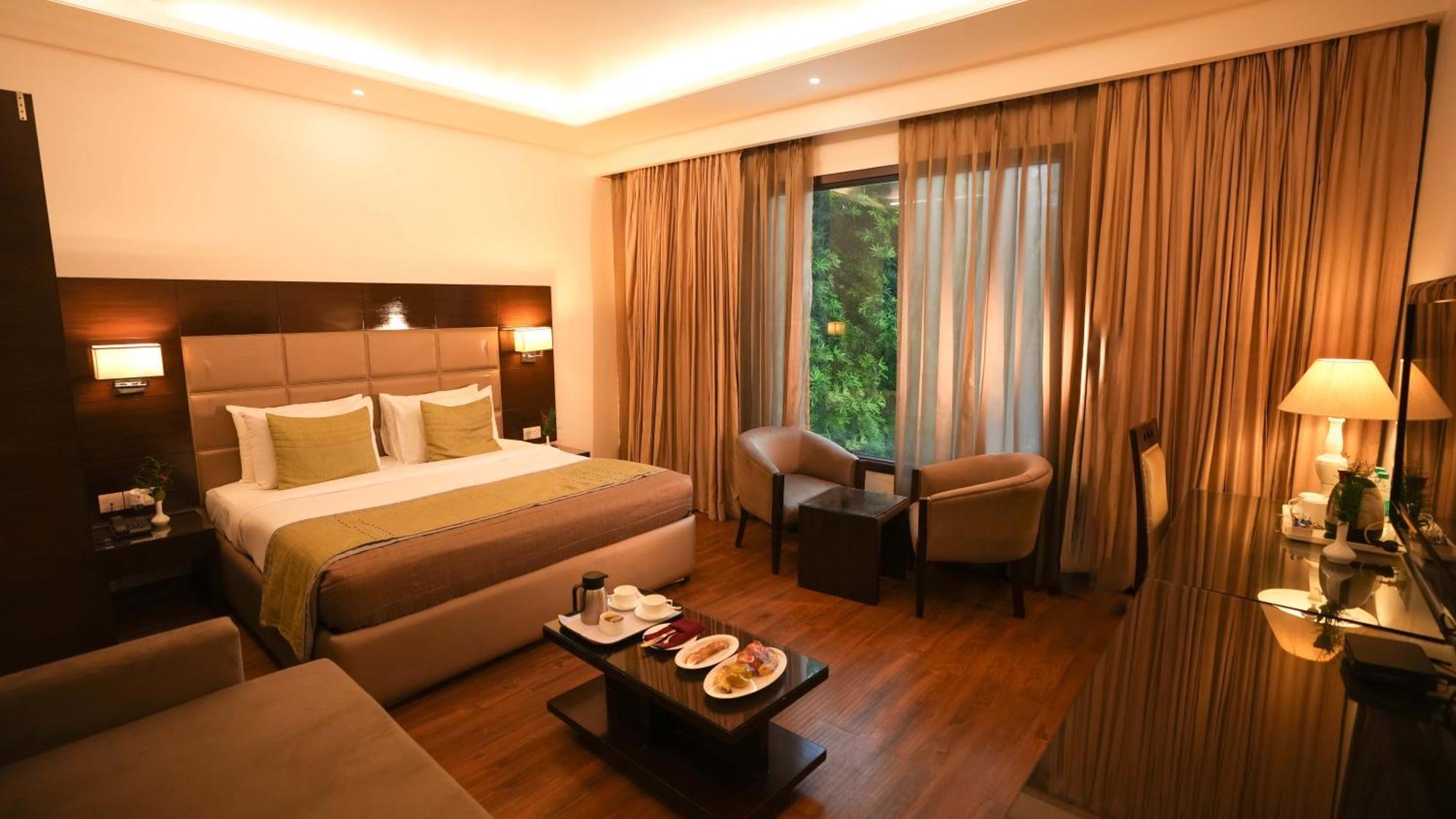 Africa Avenue - Greater Kailash 1