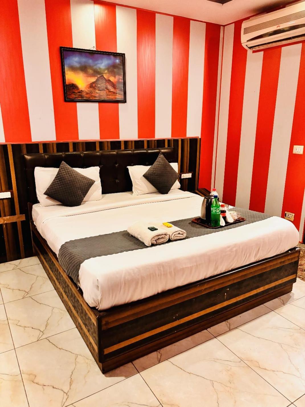 Coco Aeroporto Free Airport Drop Hotel 3*