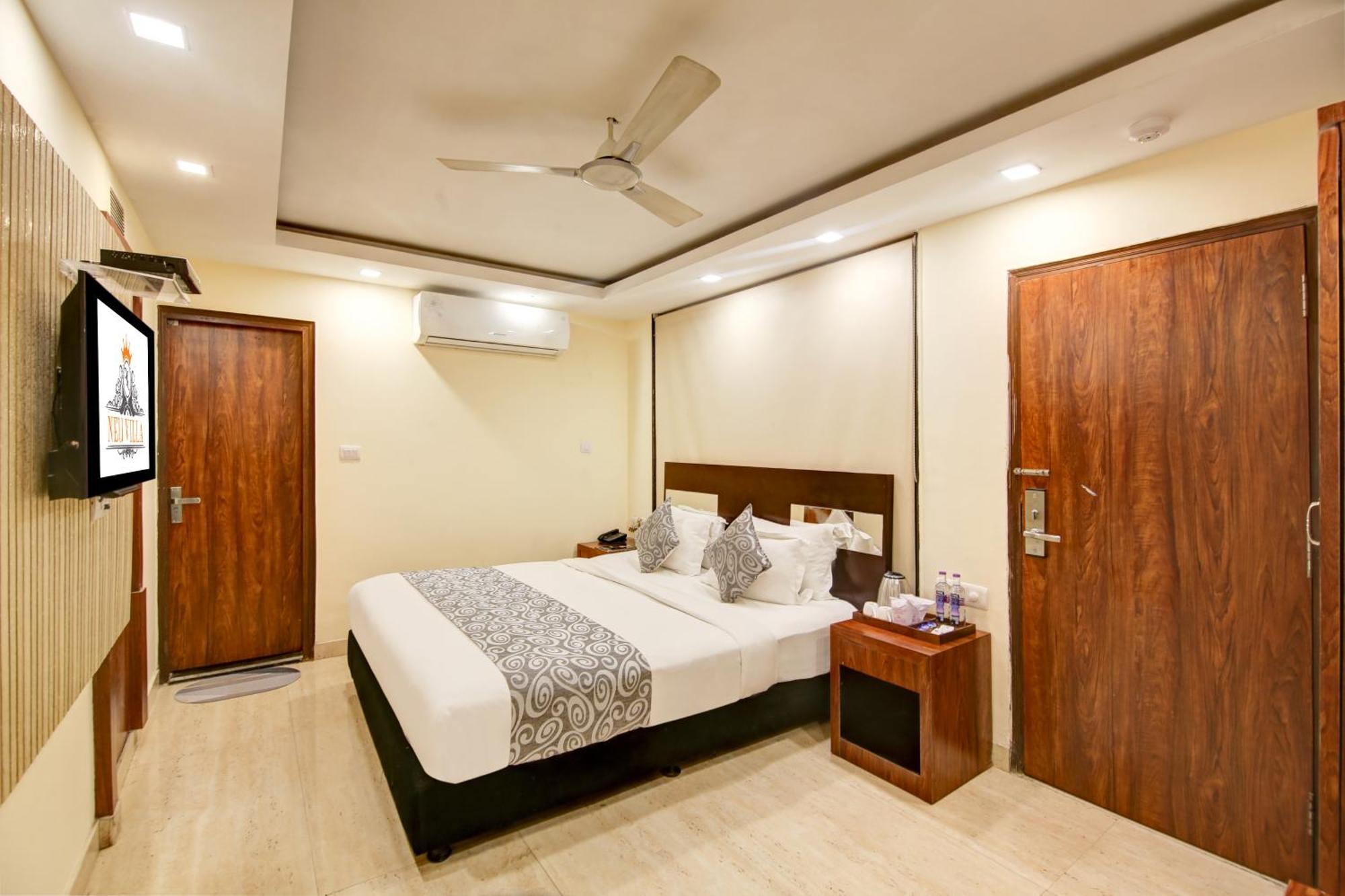 Neu - Near Connaught Place Hotel