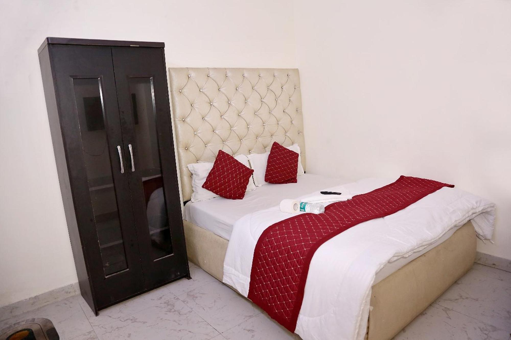 A10 International 3* New Delhi