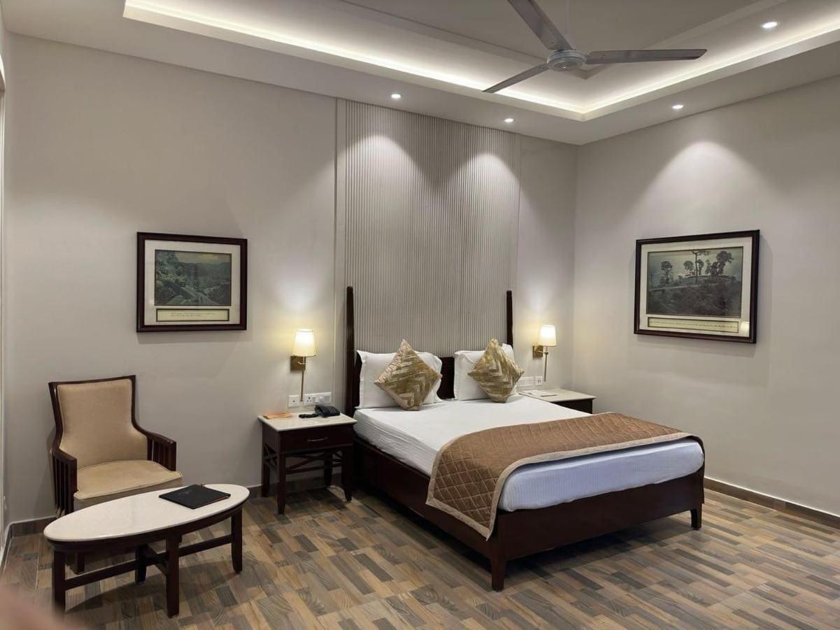 Hotel Happy Delhi Airport