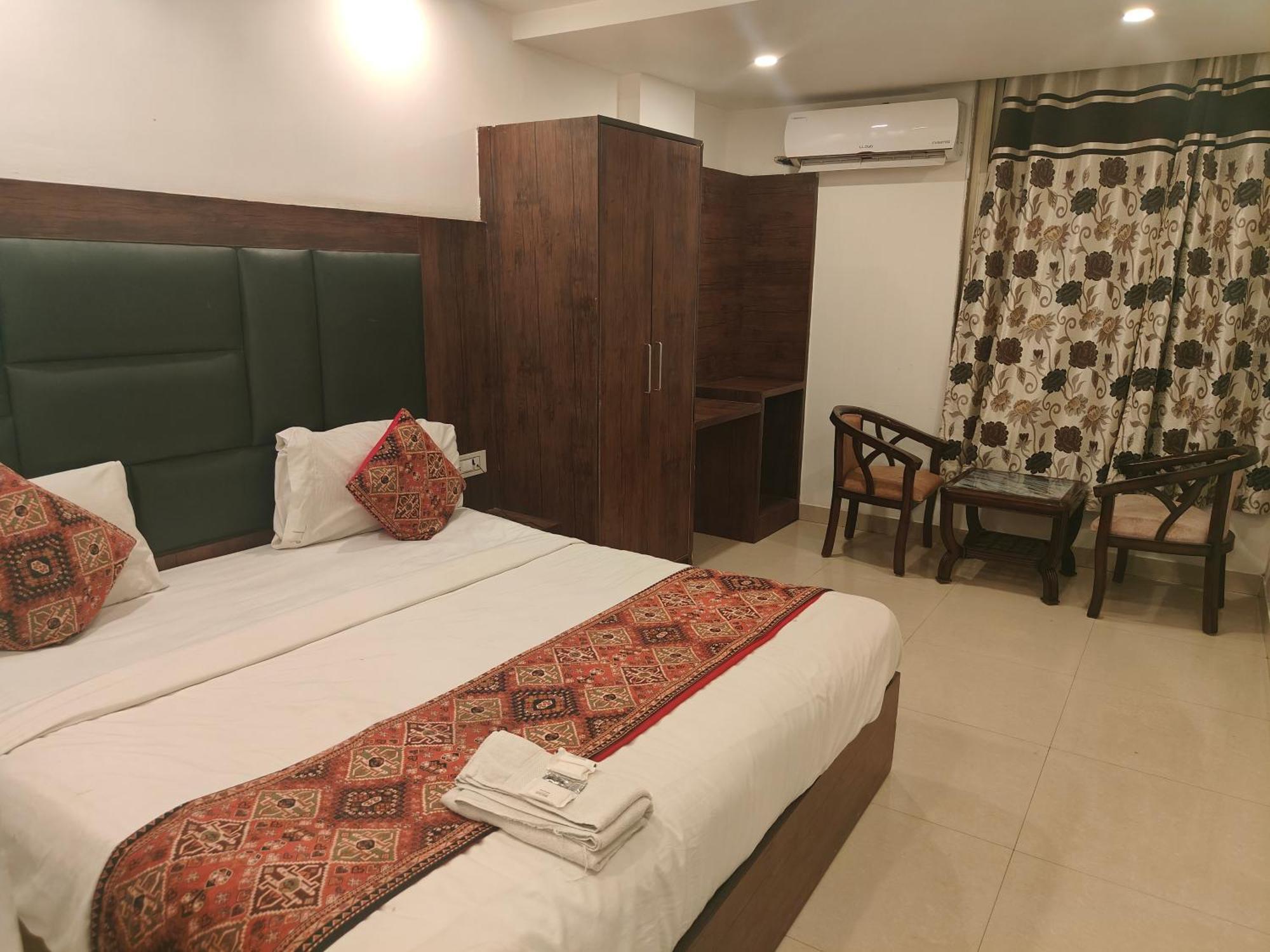 Hotel Marina Plaza A Family Near Igi Airport Delhi Nova Deli
