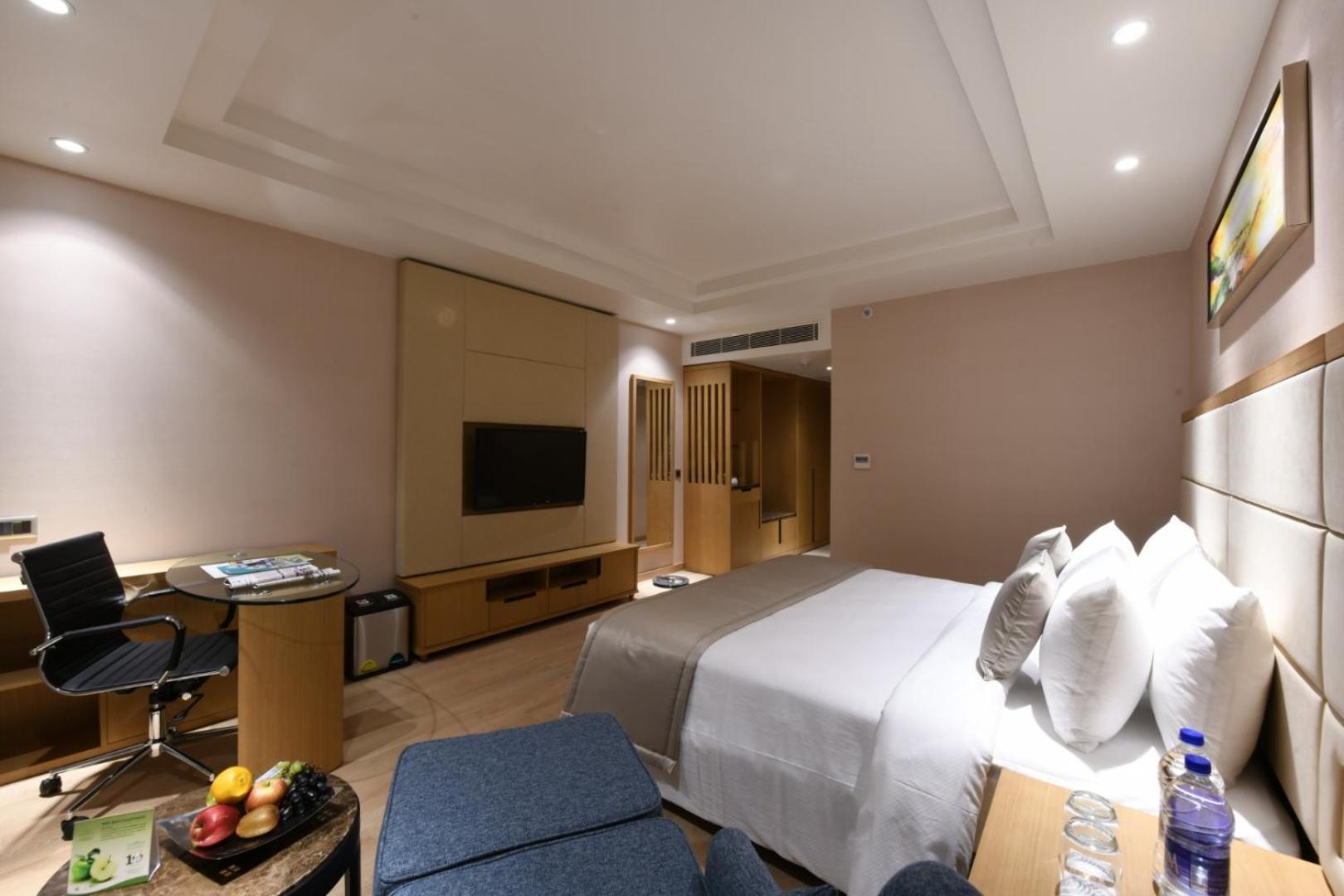 Empire By Delhi Airport 4* New Delhi