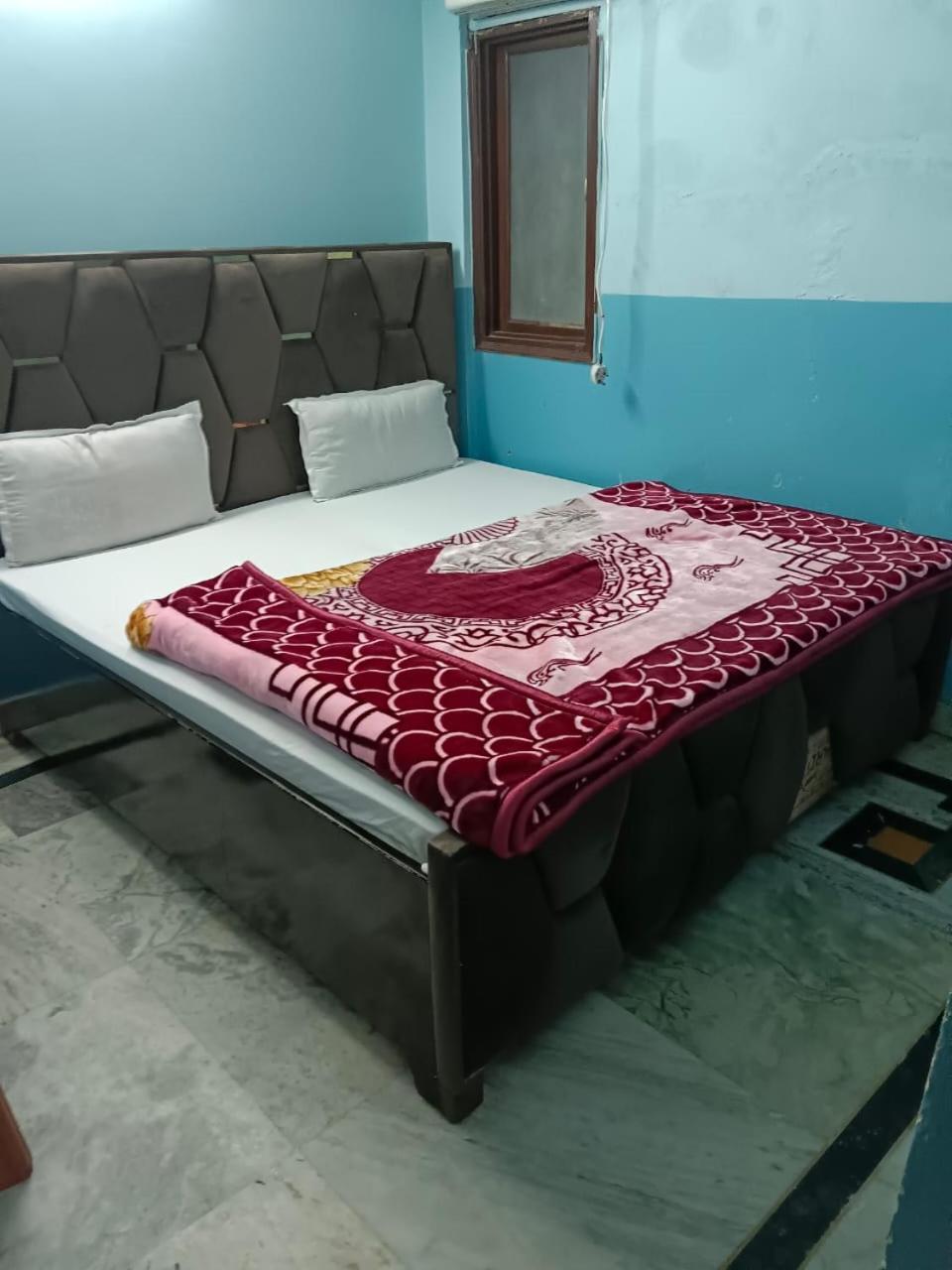 The Aziz Residency * New Delhi