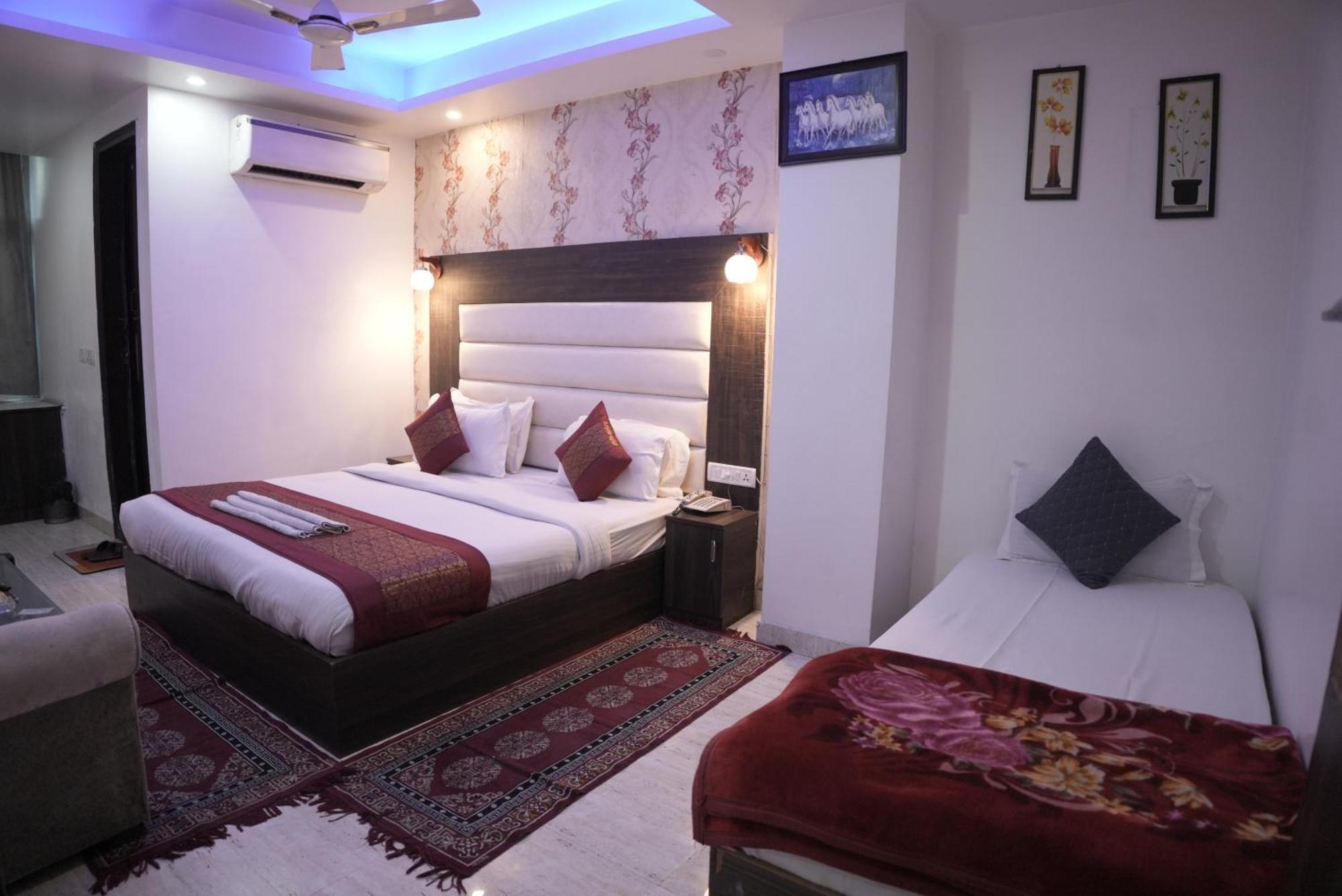 Raj Palace - Igi Airport Delhi New Delhi