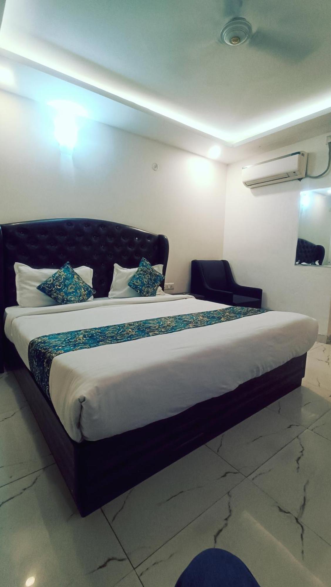 Mayda Residency By Mayda Hospitality Pvt. Ltd. 3*