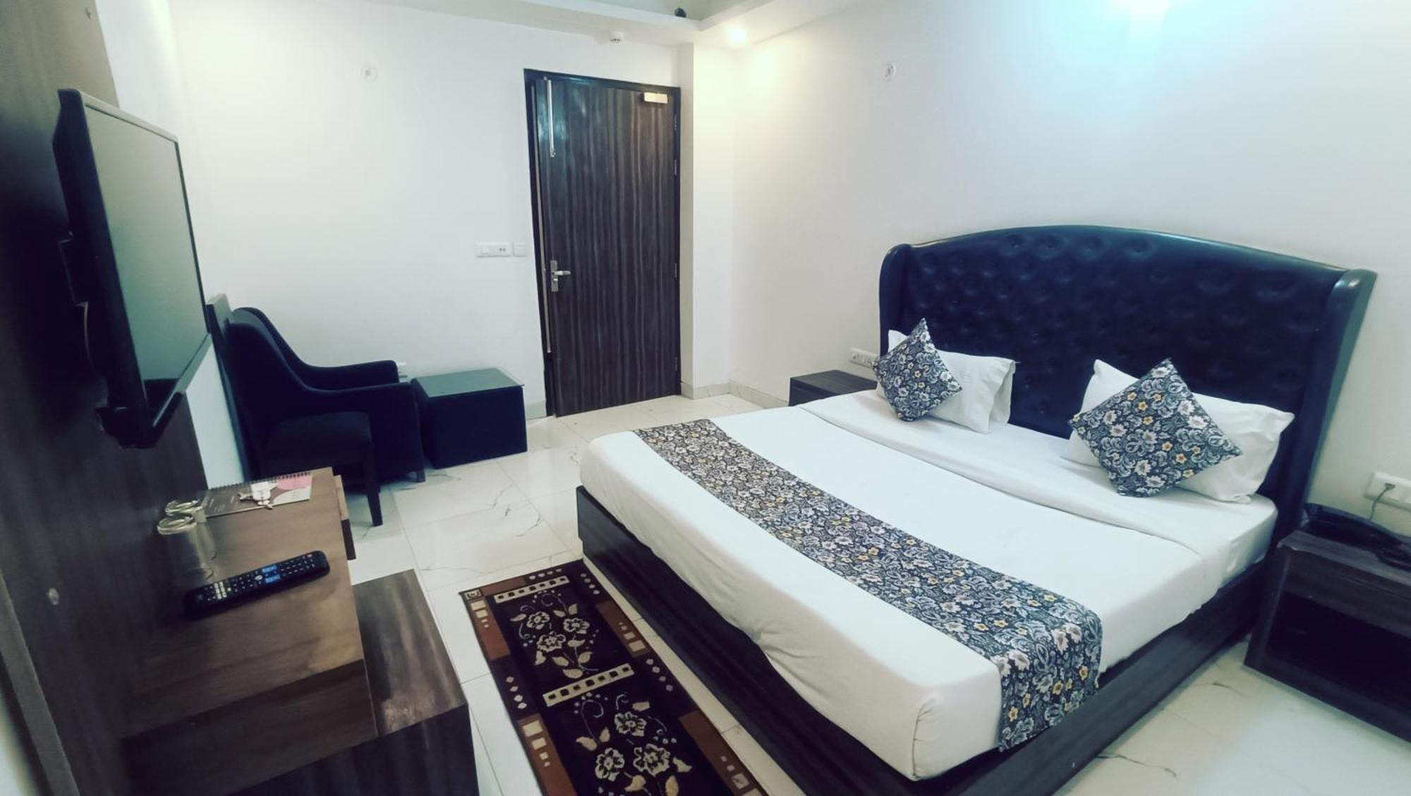 Mayda Residency By Mayda Hospitality Pvt. Ltd. Bed & Breakfast