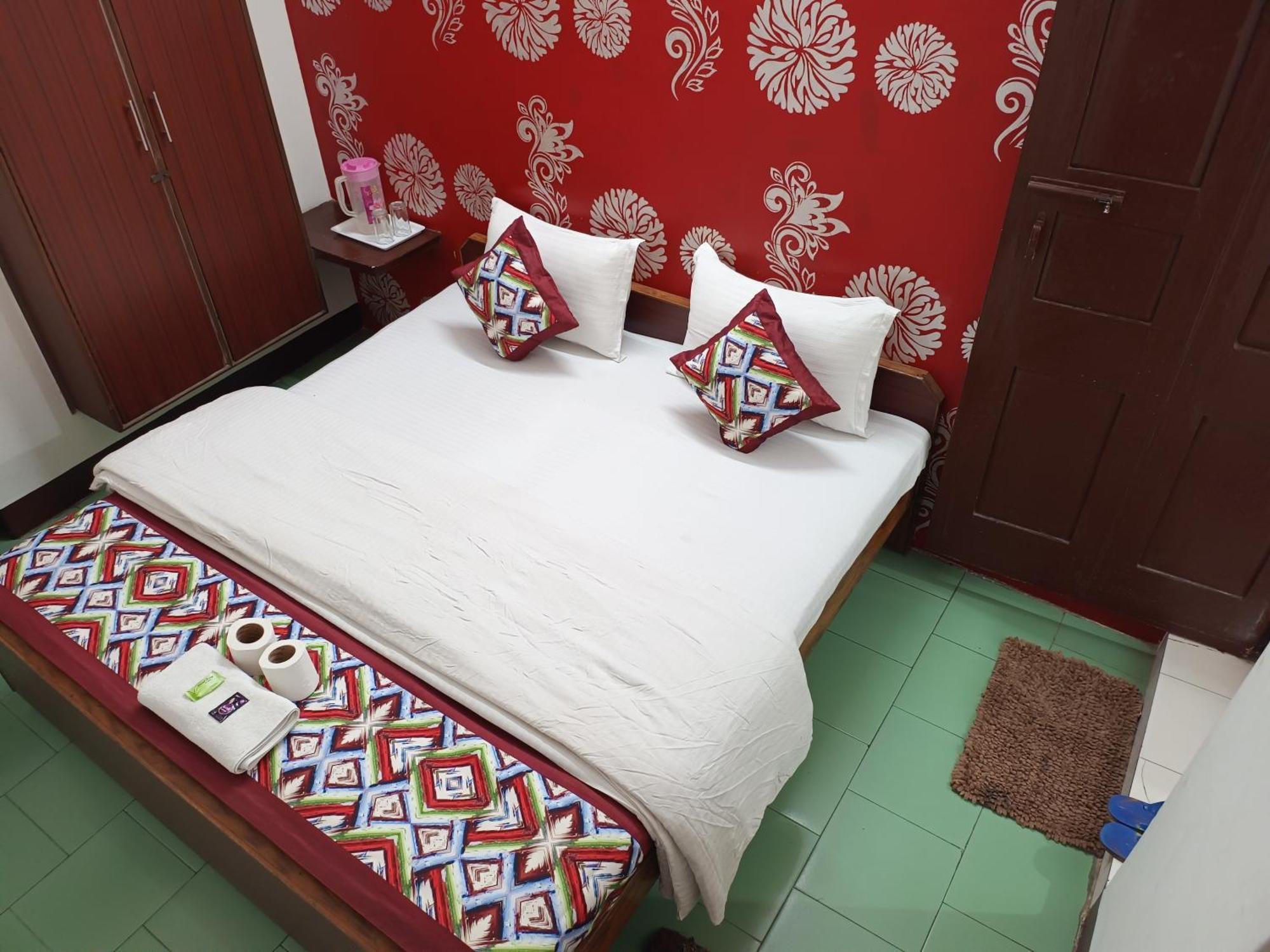 Majors Den Guest house