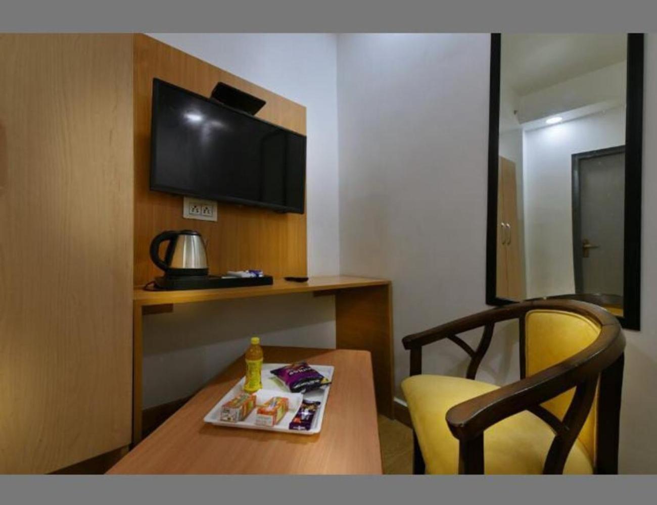 The Delhi Pride Mayur Vihar Hotel New Delhi