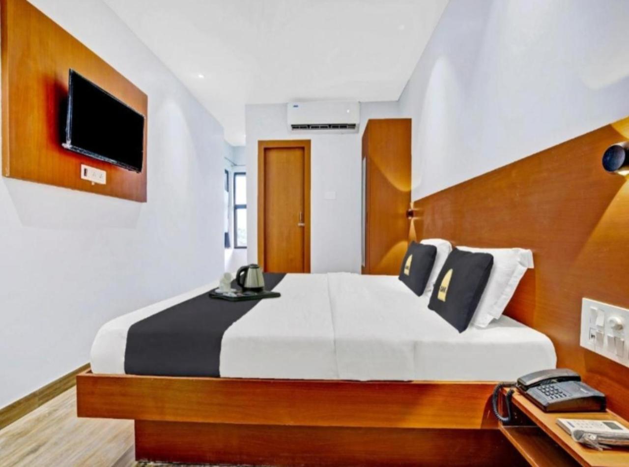 Airport De Rosewood Near Delhi Airport 4* New Delhi
