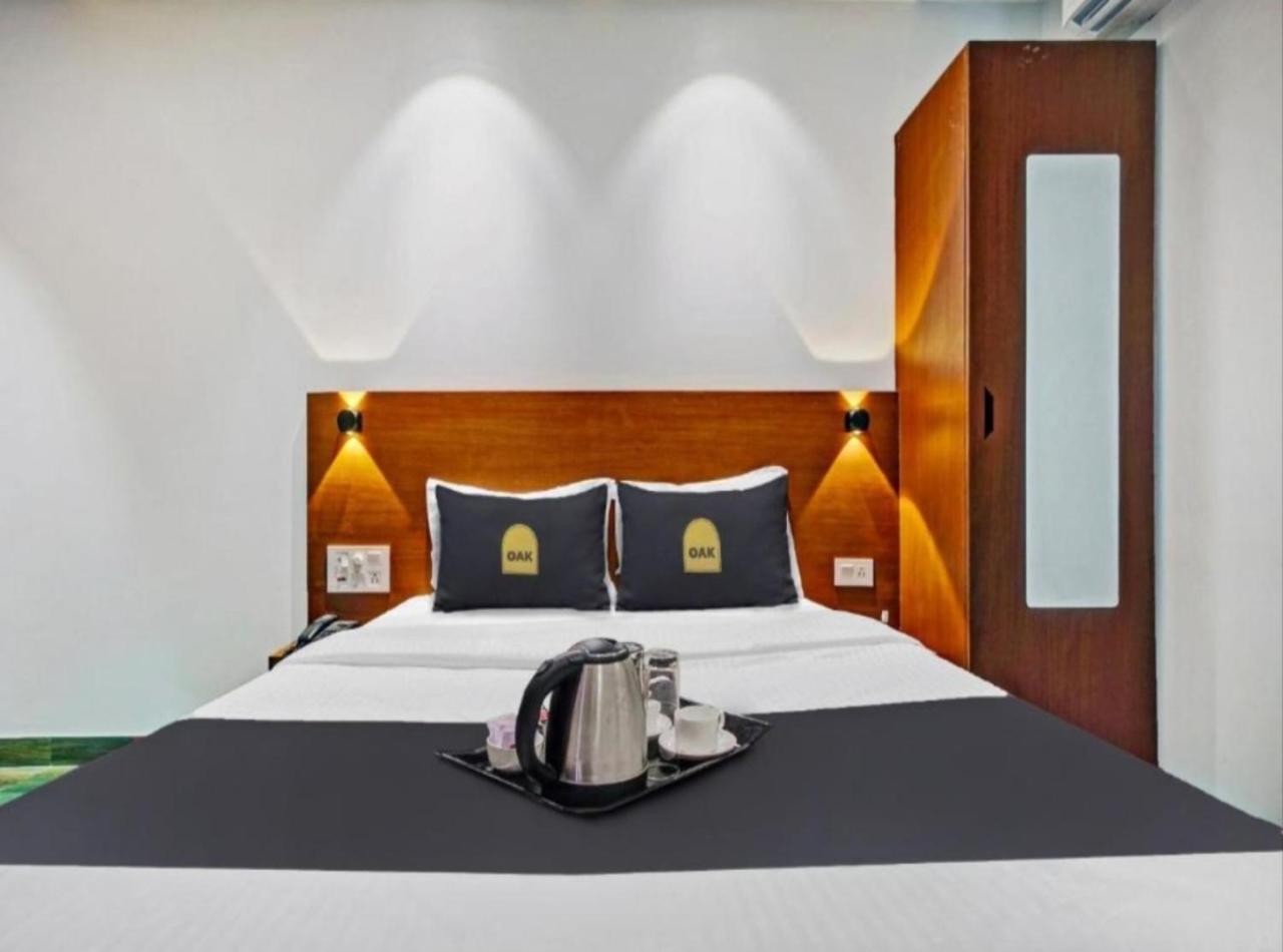 Hotel Airport De Rosewood Near Delhi Airport New Delhi