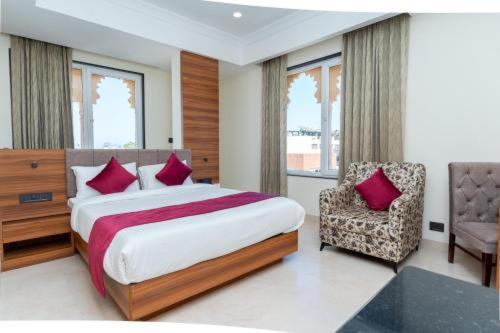 Aero Suits Hotel New Delhi