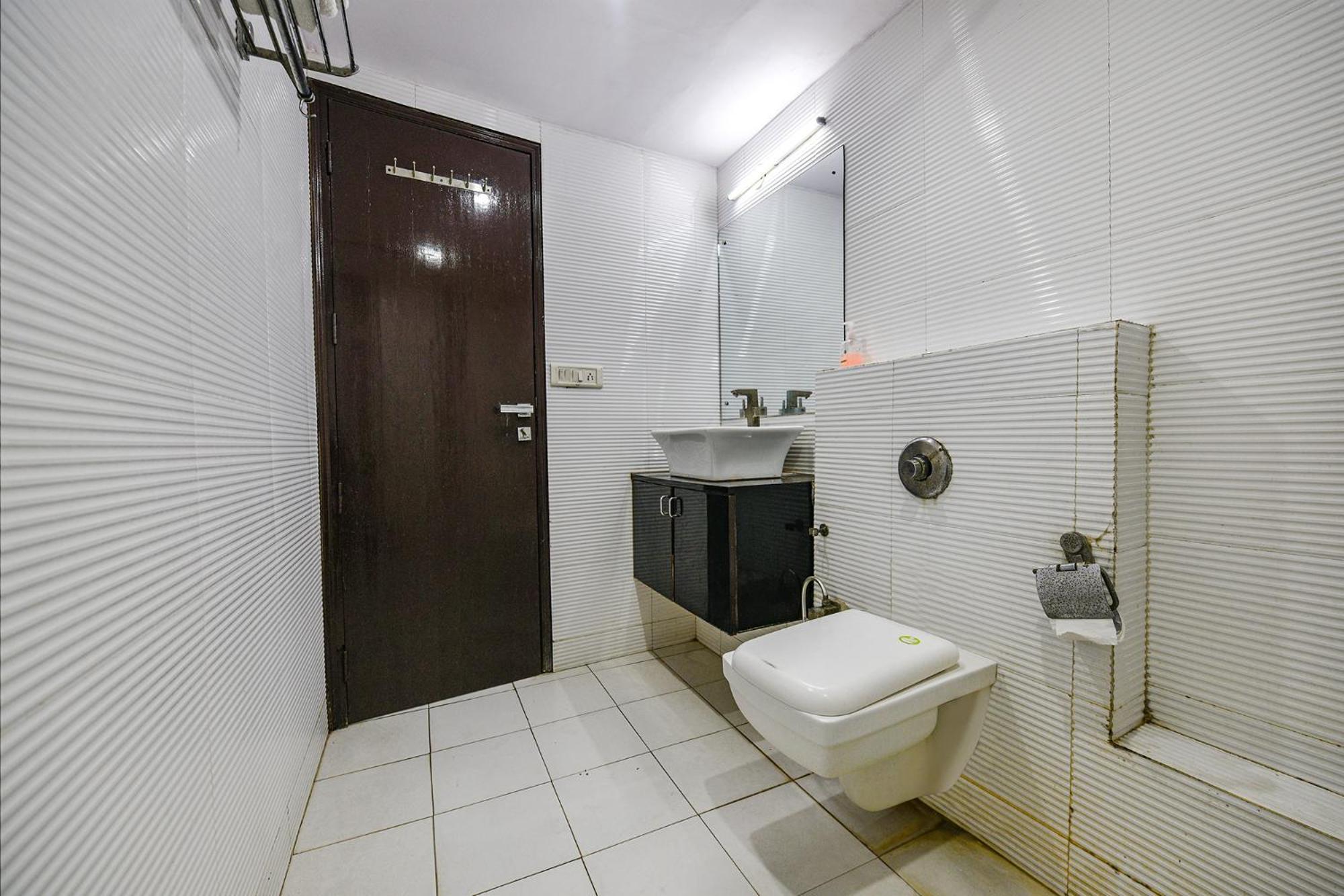 Fabhotel Swiss International Patel Nagar 3* Nova Deli
