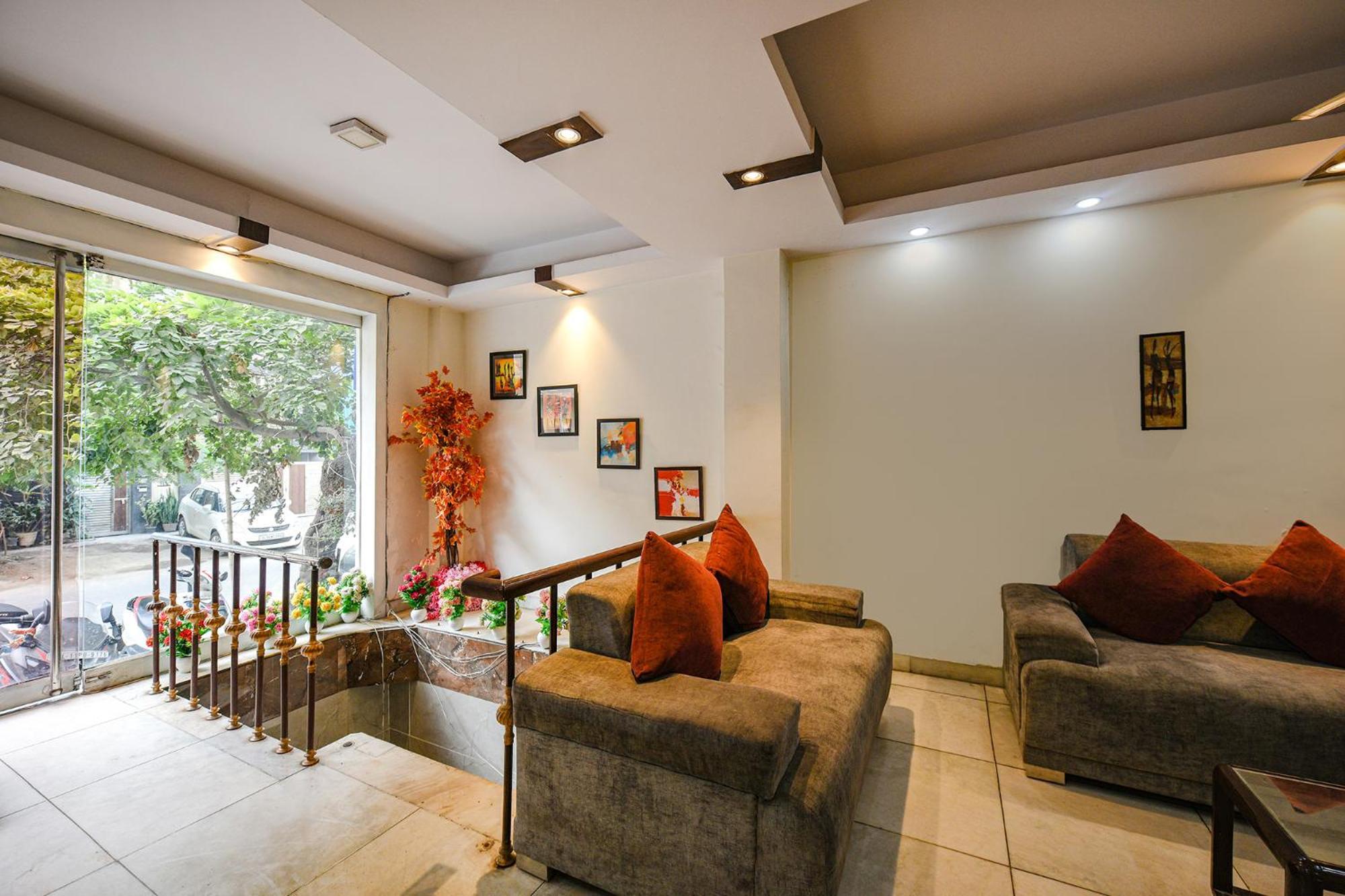 Fabhotel Swiss International Patel Nagar Hotel