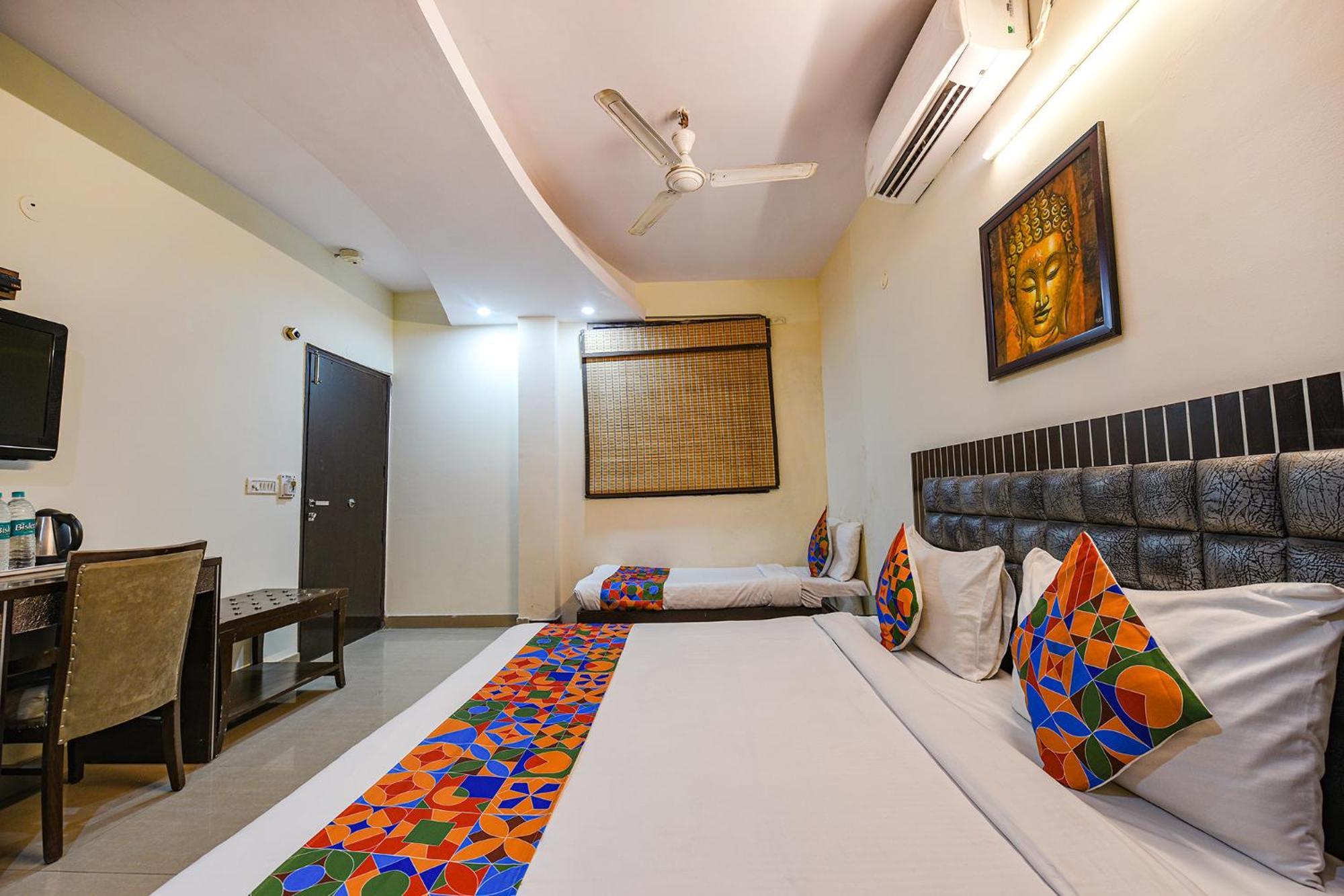 Fabhotel Swiss International Patel Nagar