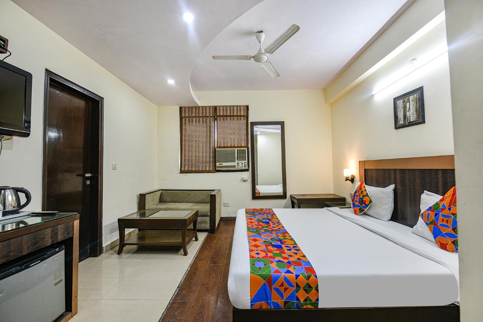 Fabhotel Swiss International Patel Nagar Hotel